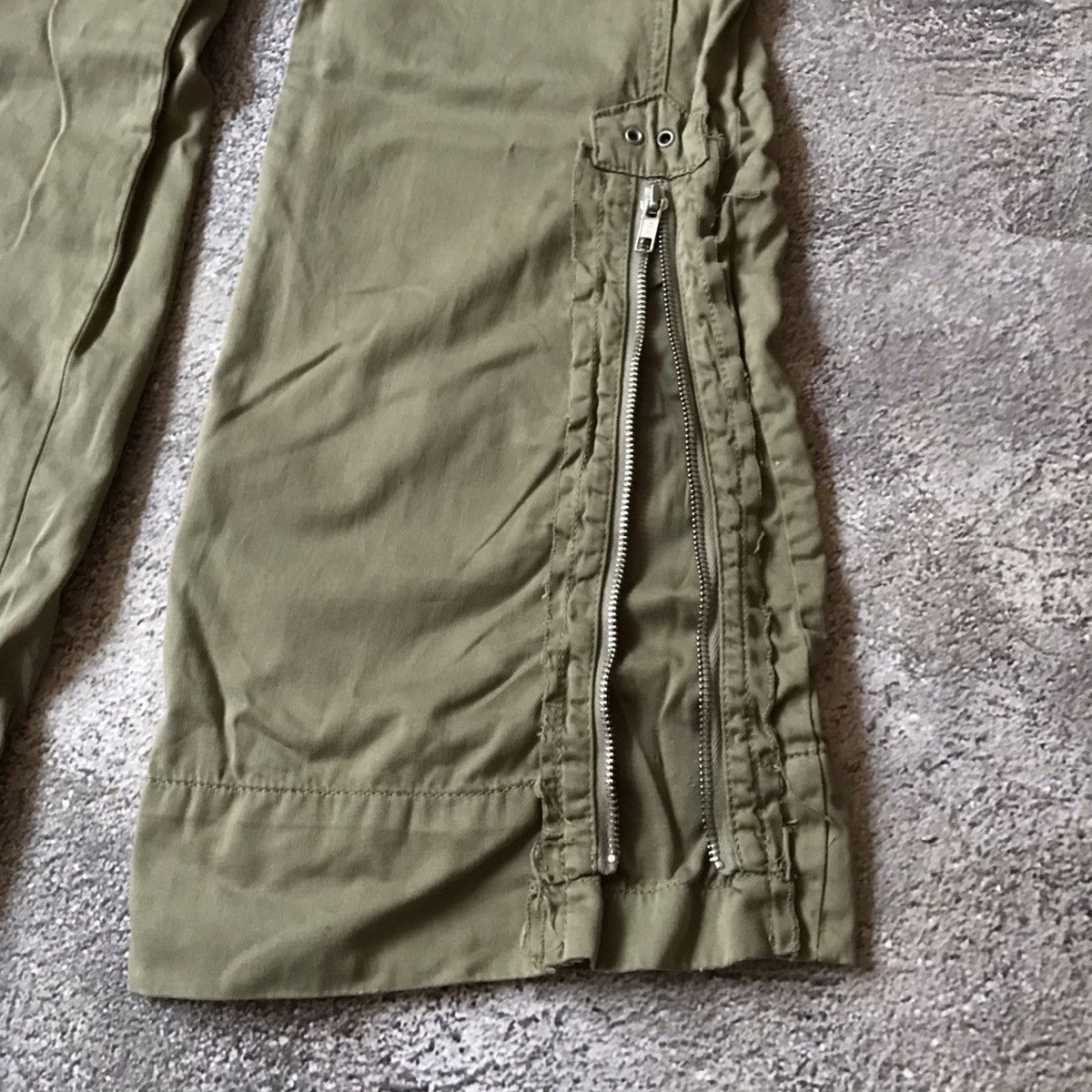 Vintage Vintage 90s Baggy Cargo Pants Flared Parachute Streetwear 30 Size 30" / US 8 / IT 44 - 3 Thumbnail