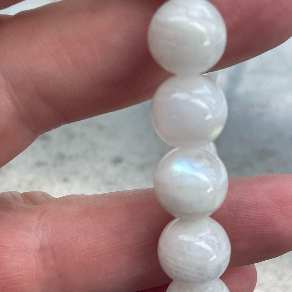 Other White Moonstone beaded bracelet 7” crystal healing beads 10m Size ONE SIZE - 5 Thumbnail