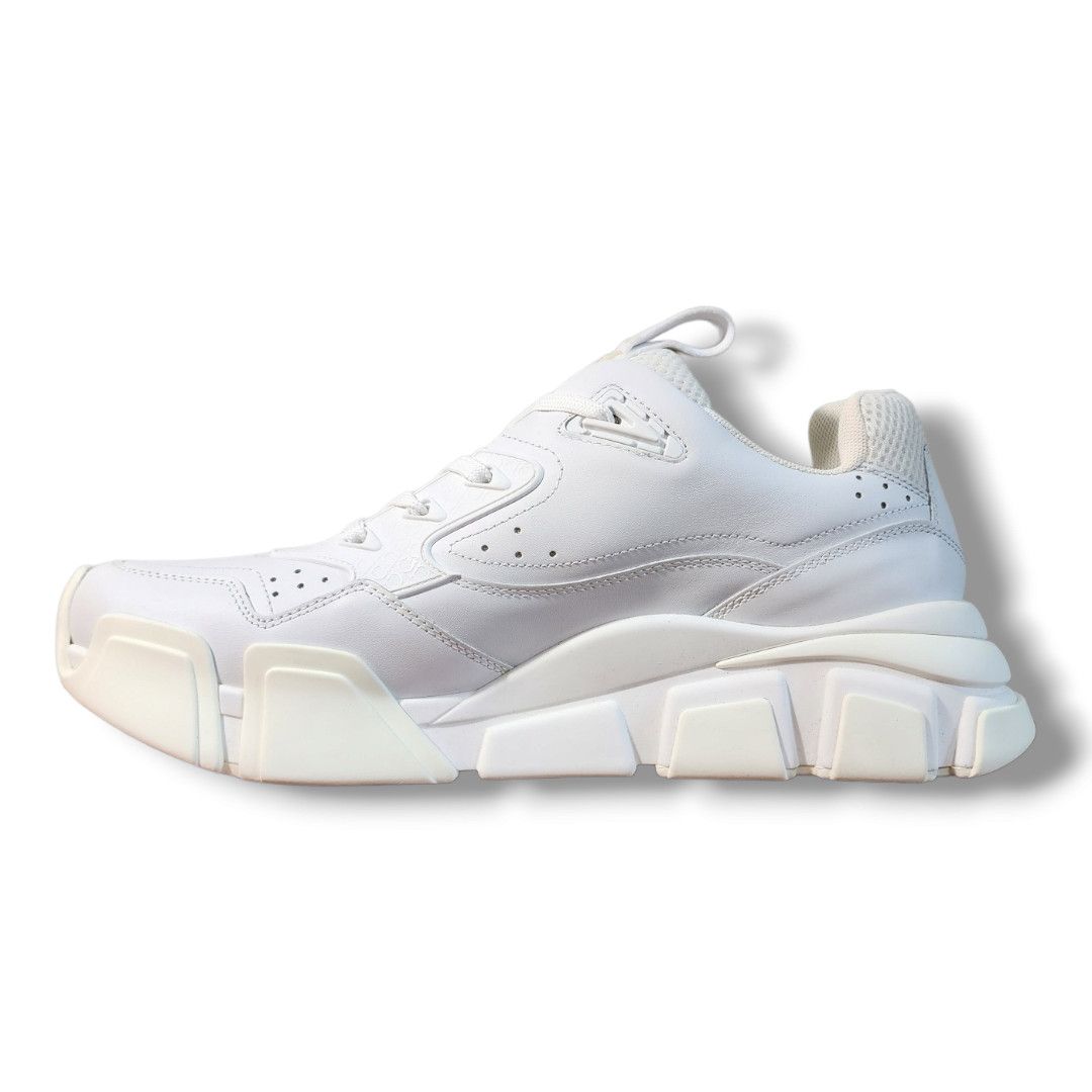 Salvatore Ferragamo Ferragamo White Booster Sneaker Men's Size 7/Women's Size 9 Size US 7 / EU 40 - 6 Thumbnail