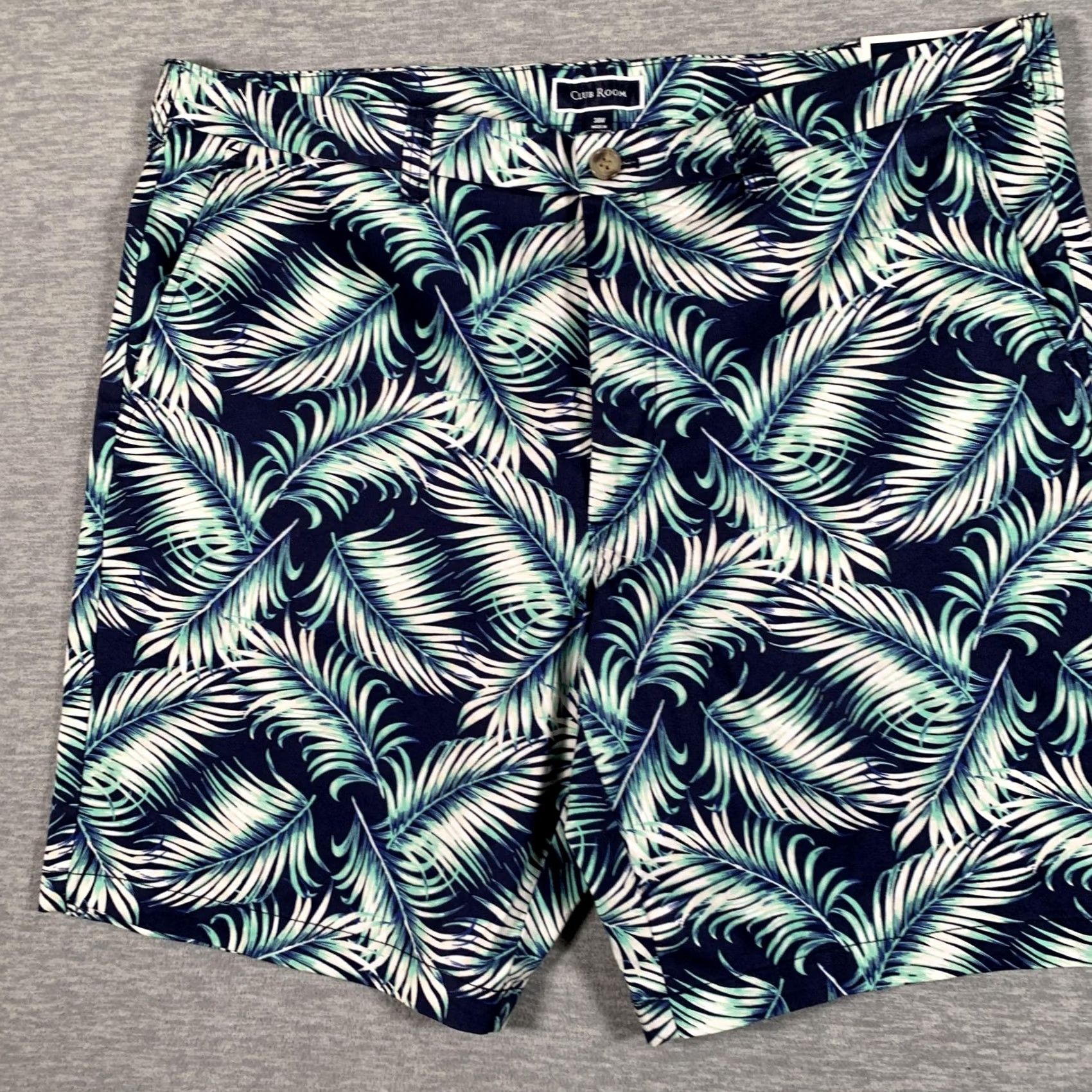 Club Room Club Room Shorts Mens 38 Blue Tropical Palm Leaf Chino 9 Inseam Stretch NWT Size US 38 / EU 54 - 3 Thumbnail