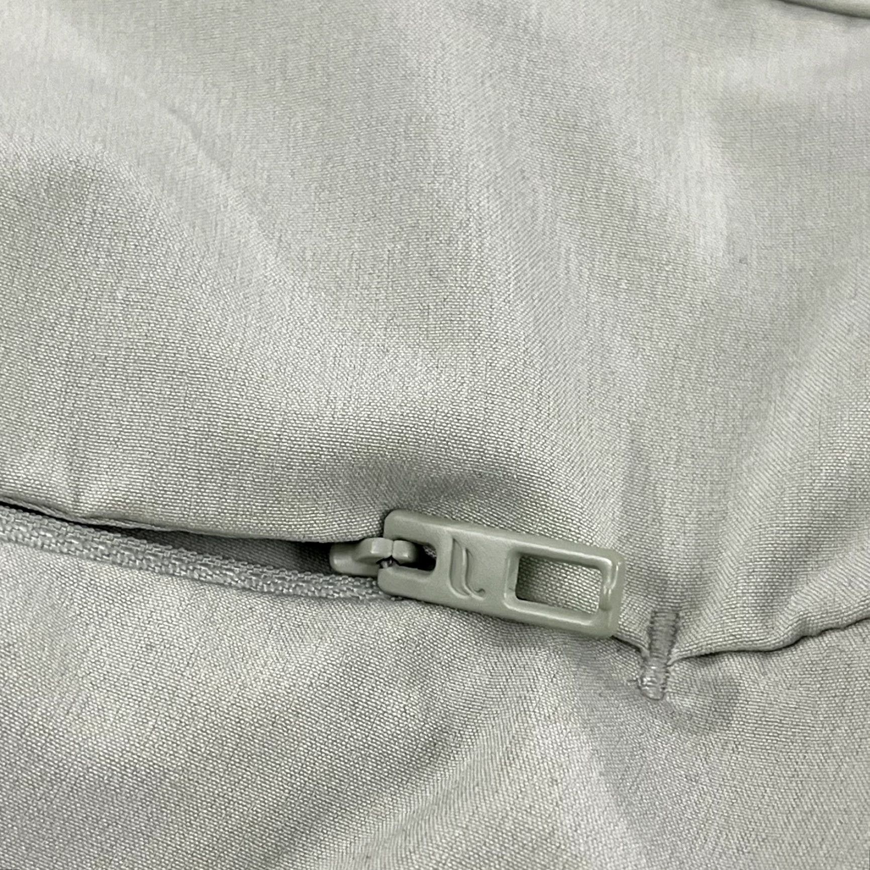 Fabletics FABLETICS Pants Mens 34 x 28 Mint Green Chino Stretch Golf Travel Everyday Sport Size US 34 / EU 50 - 5 Thumbnail