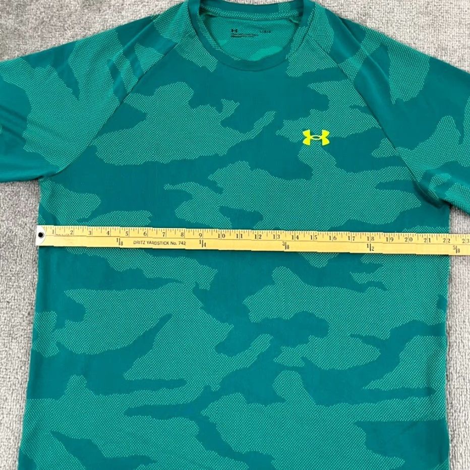 Under Armour Under Armour Shirt Mens Large Loose Fit Green Camouflage Velocity Jacquard Gym Size US L / EU 52-54 / 3 - 5 Thumbnail
