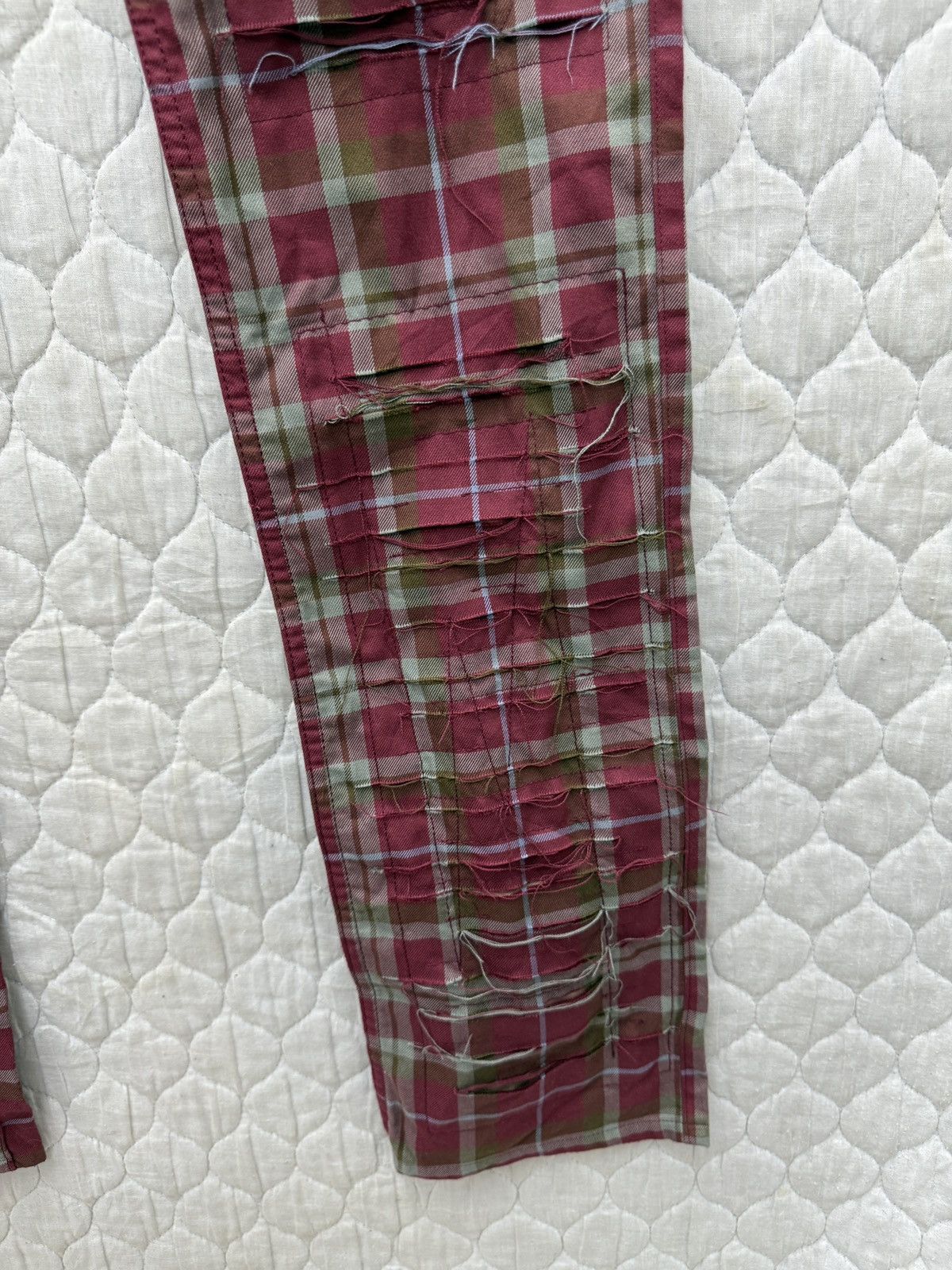 Hysteric Glamour 🔥🔥🔥ARCHIVE HYSTERIC GLAMOUR TARTAN PUNK PANTS Size 28" / US 6 / IT 42 - 9 Thumbnail