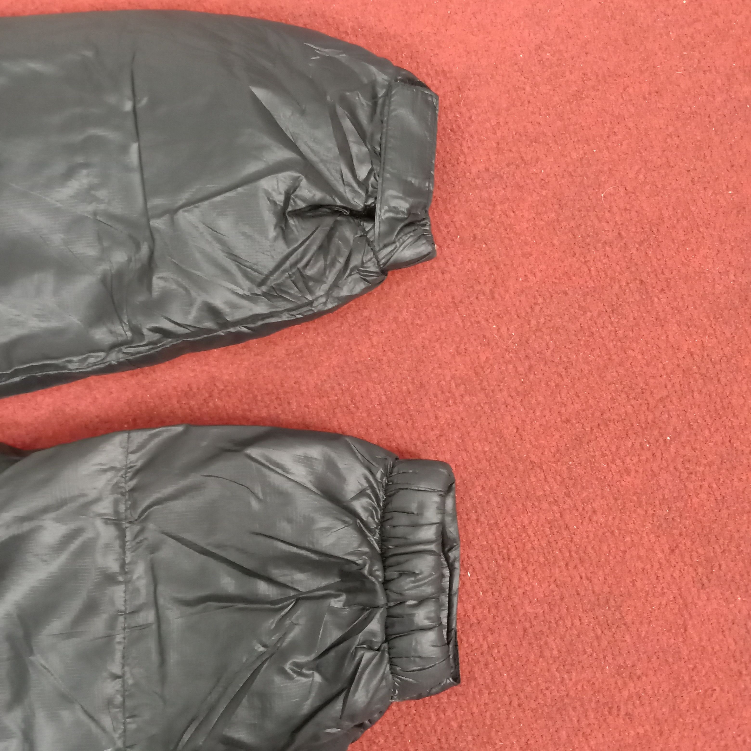 Vintage The North Face Small Logo Design Puffer Jacket dp1 Size US L / EU 52-54 / 3 - 7 Thumbnail