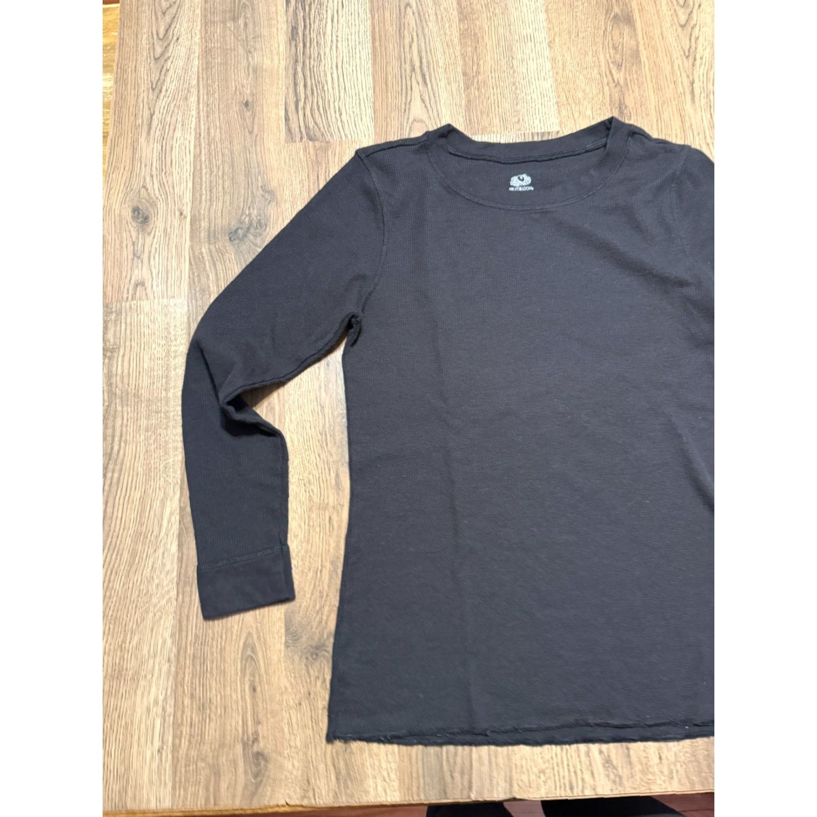 Fruit Of The Loom Fruit of the Loom Shirt Women's Medium Black Long Sleeve Crewneck T-Shirt Regular Size XS? Wait. Size M / US 6-8 / IT 42-44 - 3 Thumbnail