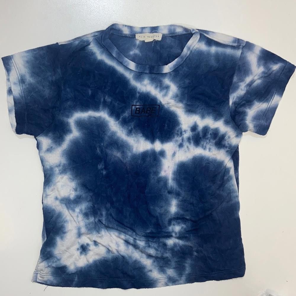 Designer La Hearts I Tie Dyed "BABE" Crop Tee Size XS Size XS / US 0-2 / IT 36-38 - 1 Thumbnail