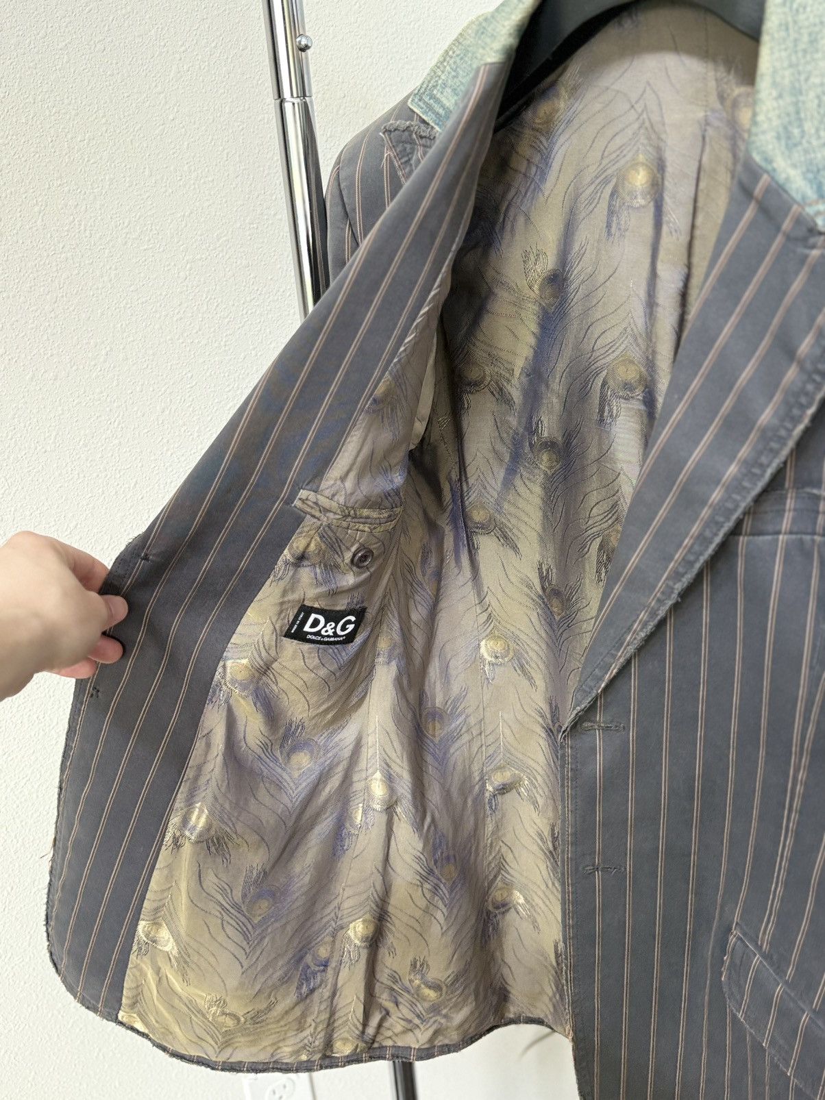Dolce & Gabbana D&G Dolce Gabbana Pinstripe Deconstructed Blazer Y2K Archive Size 42R - 8 Thumbnail