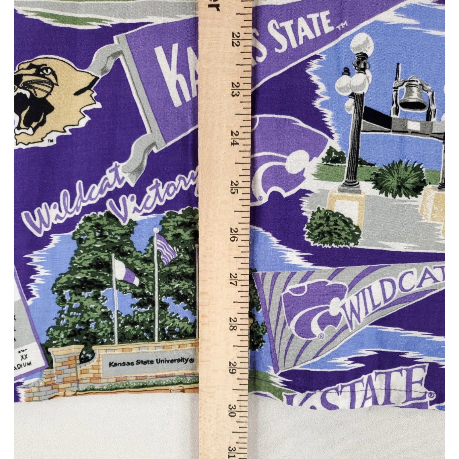 Reyn Spooner VINTAGE? (No) - Actually item is Reyn Spooner K-State Kansas State University Button Up Shirt Rayon Mens L Purple Short Sleeve Button Up Rayon Mens L Size US L / EU 52-54 / 3 - 5 Thumbnail