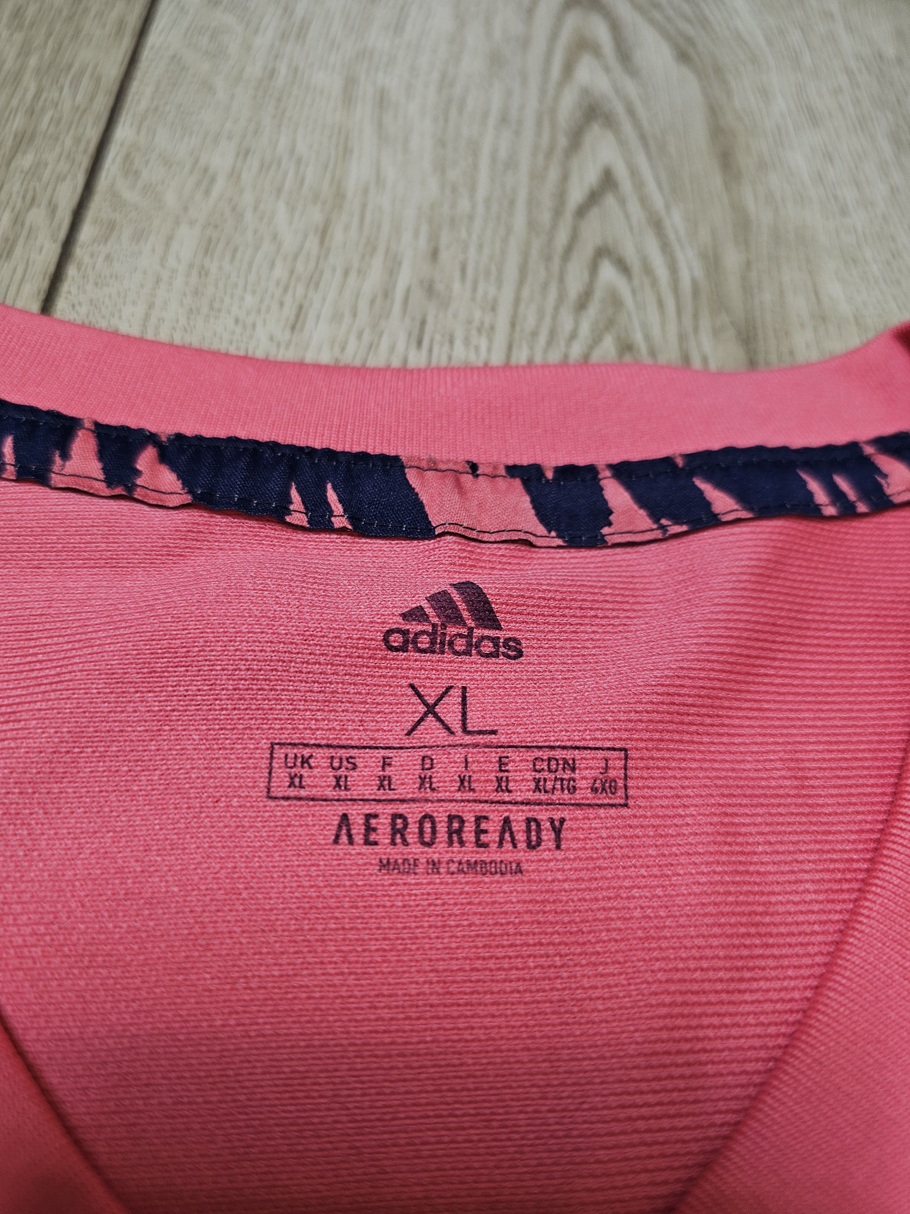 Adidas REAL MADRID 2020 2021 AWAY FOOTBALL SHIRT SOCCER JERSEY Size US XL / EU 56 / 4 - 5 Thumbnail
