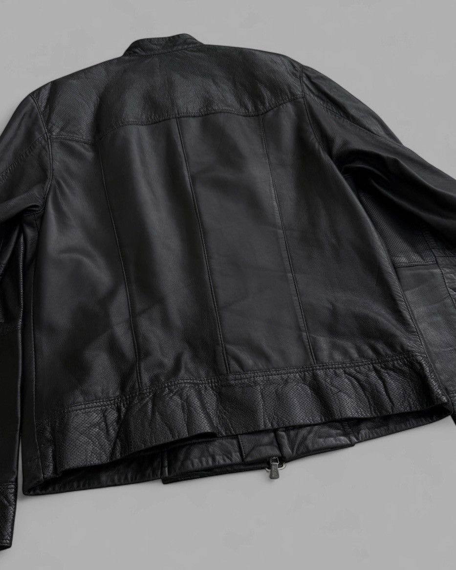 Versace Rare Vintage Versace Side Zip Medusa Details Biker Jacket Size US M / EU 48-50 / 2 - 13 Thumbnail