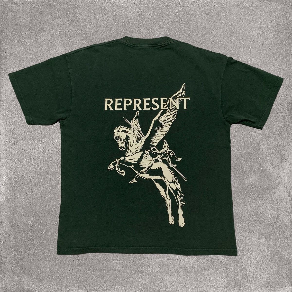 Represent Clo. Represent Small Mascot Green Pocket Tee Size US S / EU 44-46 / 1 - 1 Thumbnail