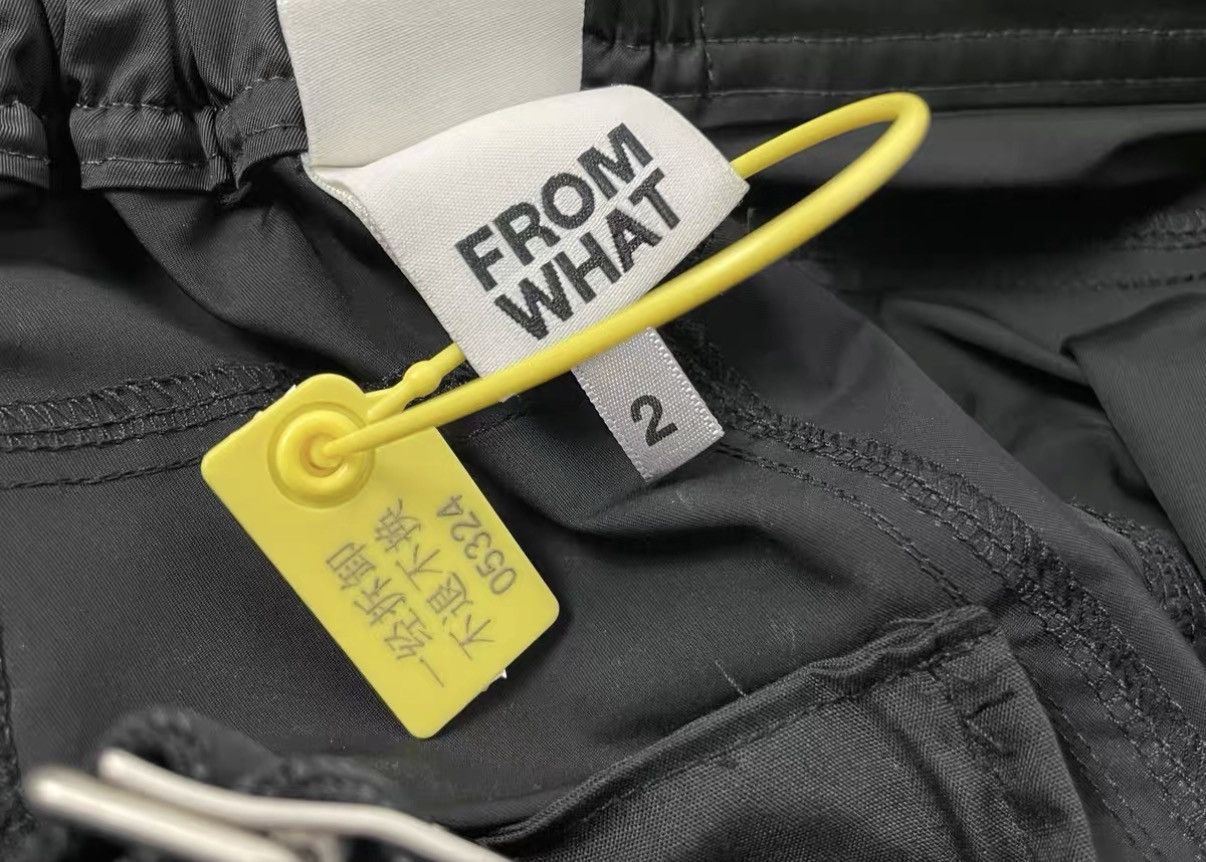 FAR FROM WHAT Far Archive Black Casual Cargo Pants with Leg Zippers J31 Size US 34 / EU 50 - 5 Thumbnail