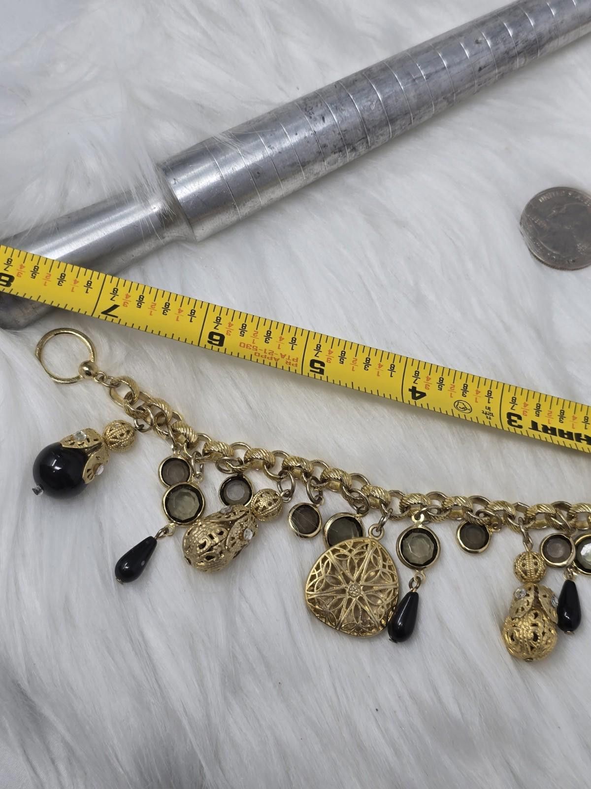 Other Vintage Gold Tone Charm Bracelet Black Glass Dangle Size ONE SIZE - 2 Thumbnail