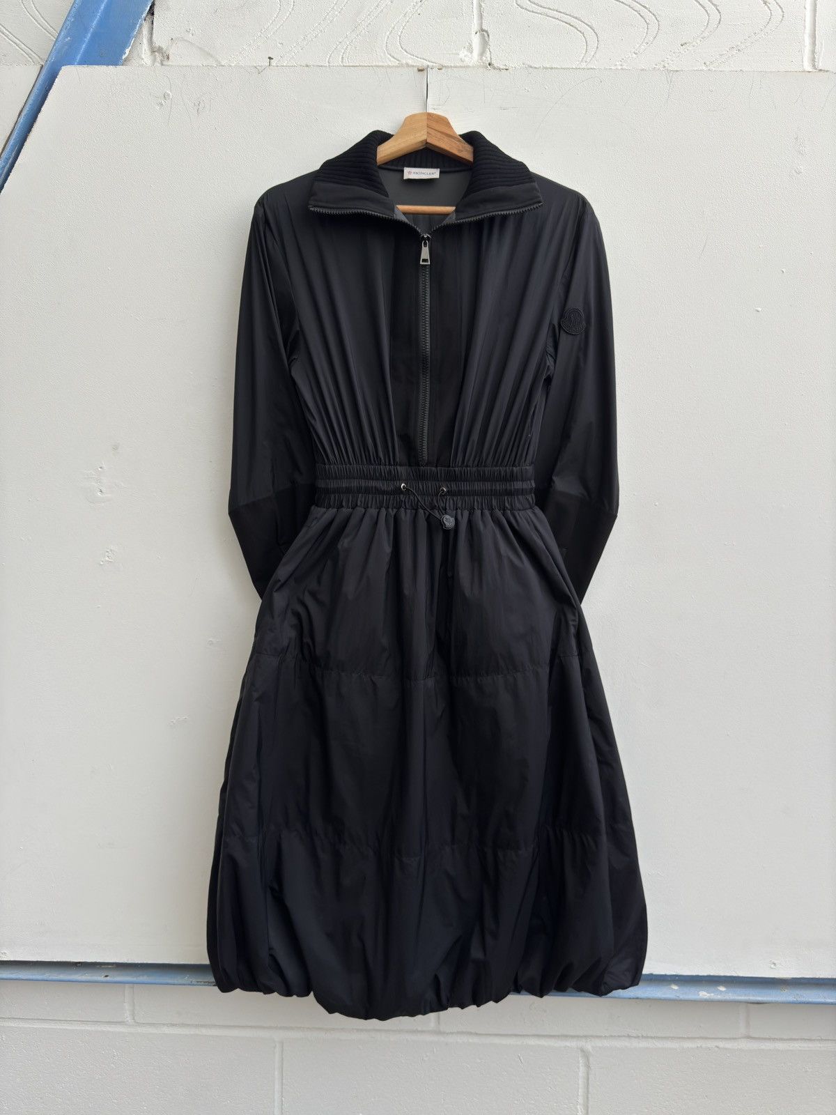 Moncler Moncler Nylon Hybrid Dress In Black Size XS / US 0-2 / IT 36-38 - 1 Thumbnail