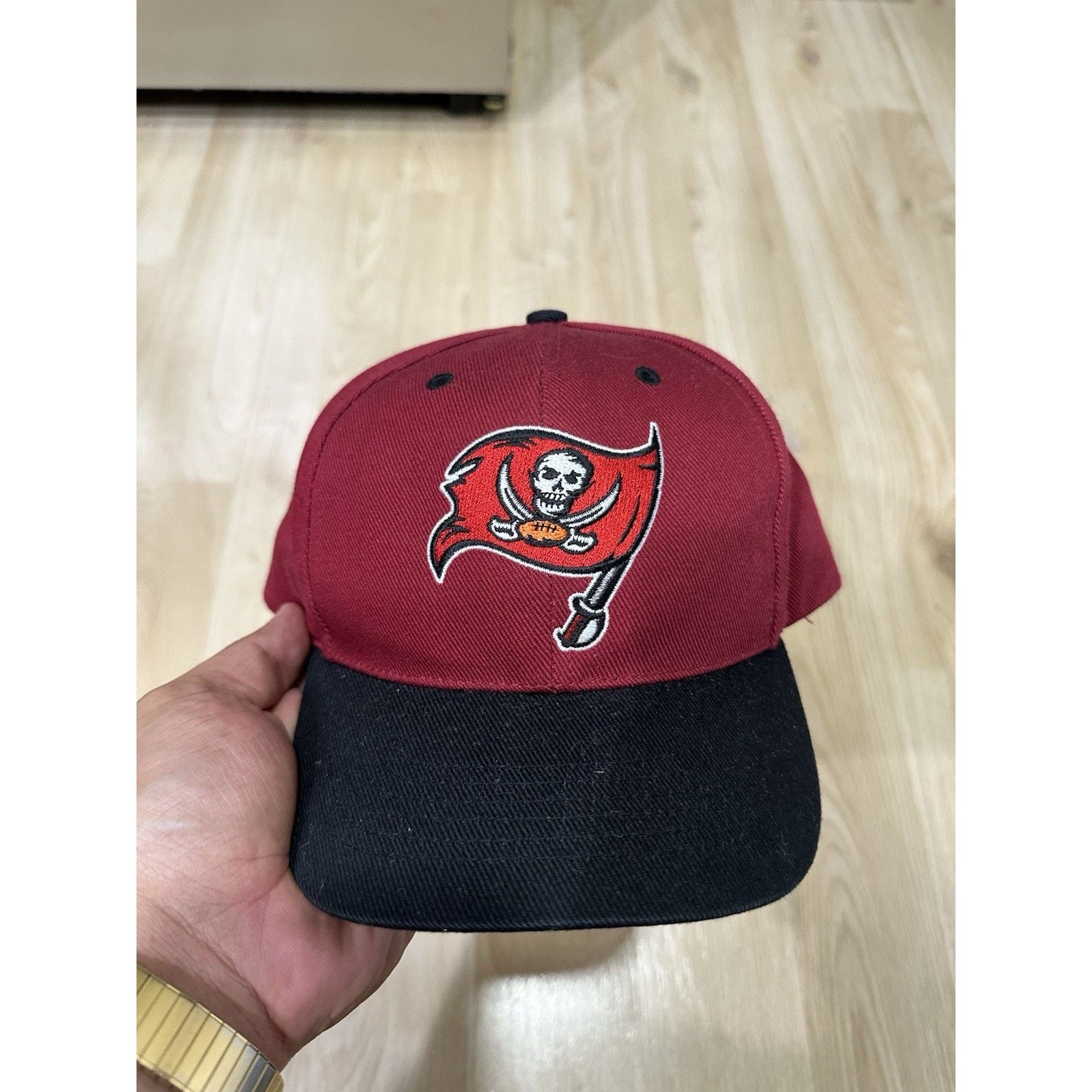 Twins Enterprise Inc. Tampa Bay Buccaneers Twins Snapback Hat Vtg 90s Size ONE SIZE - 1 Thumbnail