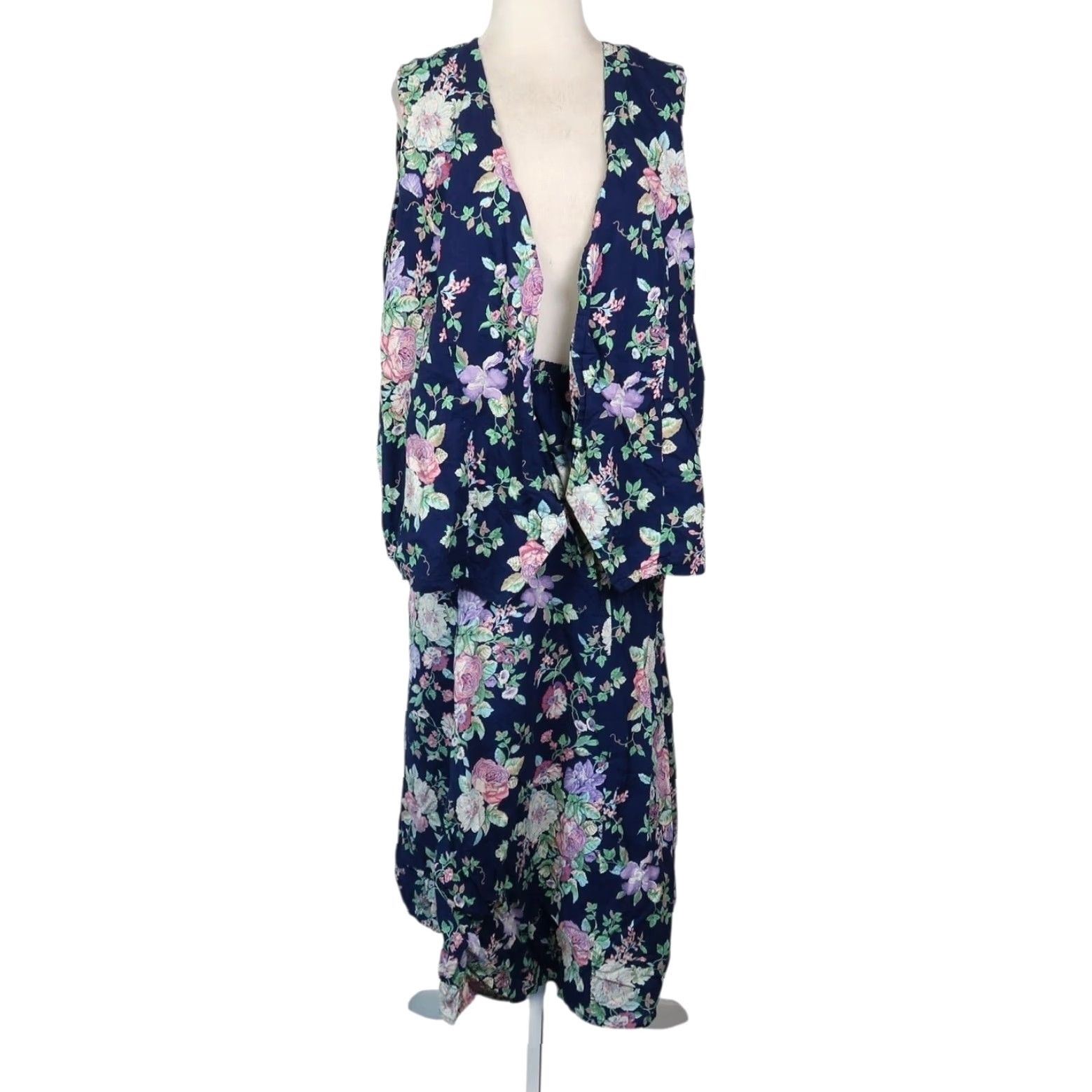 Vintage VINTAGE 80s Navy Blue Floral Vest and Midi Skirt Matching Set XXL Women Two Piece Outfit/Set Cotton Floral 2XL Size 40" / US 18 - 2 Thumbnail