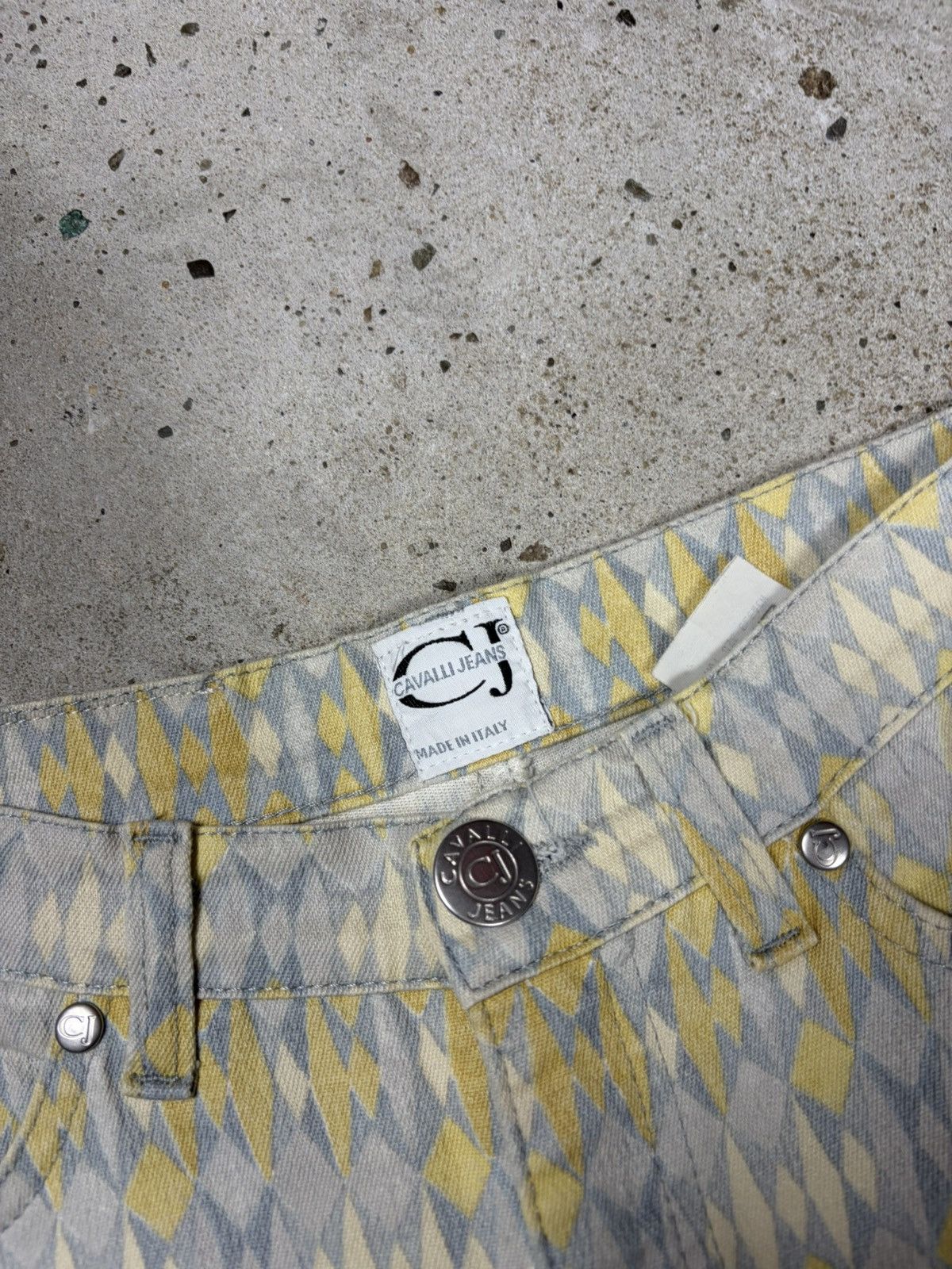 Roberto Cavalli Vintage 1990s Roberto Cavalli Jeans Geometric Abstract Size 24" / US 00 / IT 34 - 10 Thumbnail