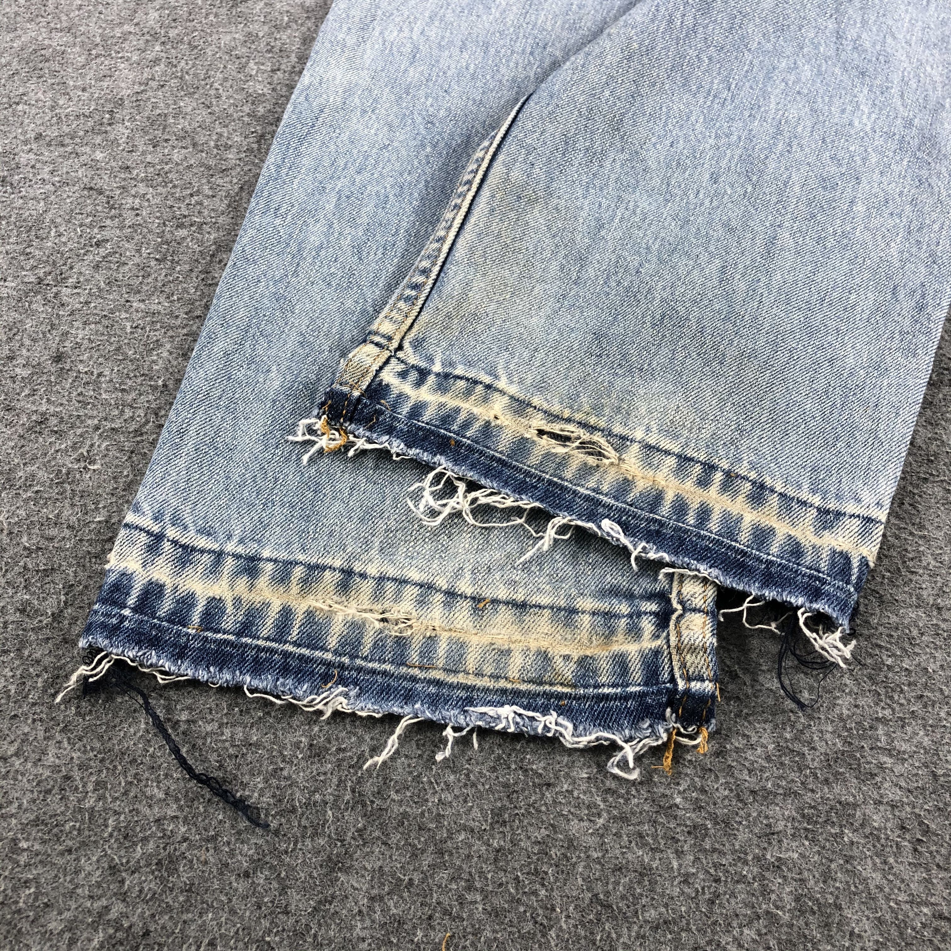 Levi's Vintage Levis 550 Jeans Stone Wash Distressed Hem KJ536 Size US 32 / EU 48 - 6 Thumbnail