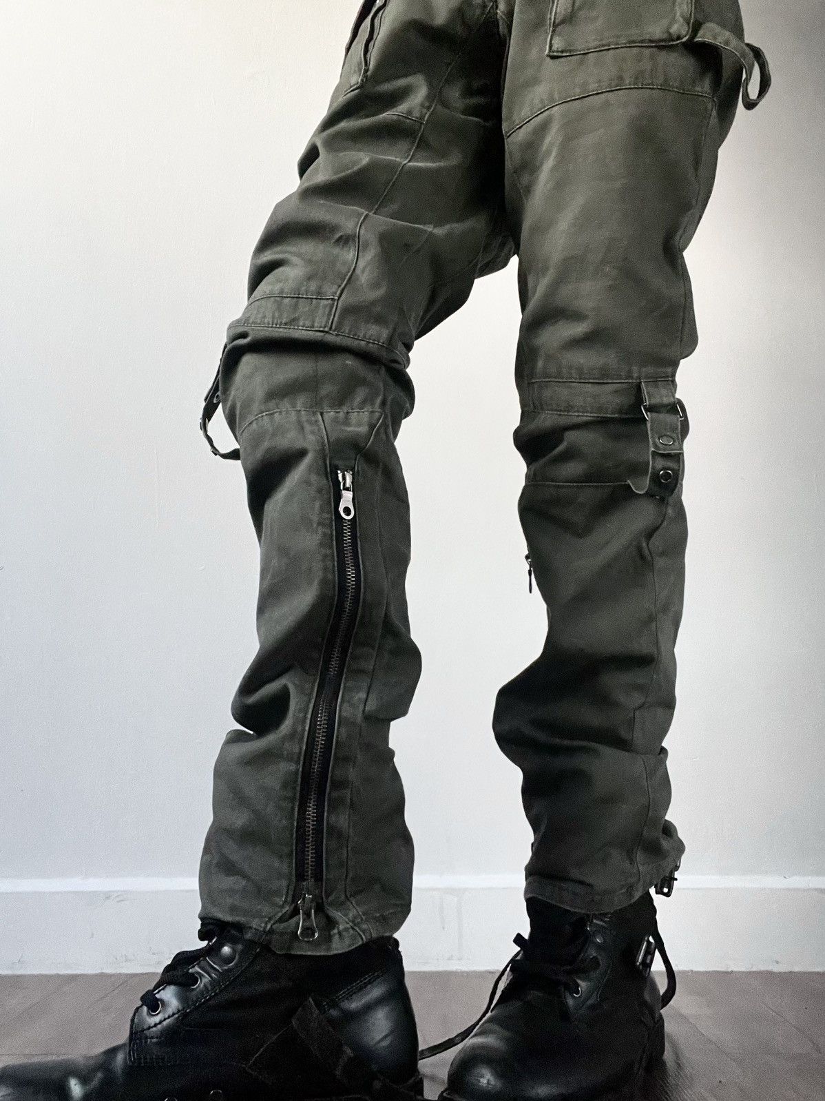 PPFM PPFM Multi Zipped Cargo Pants Size US 32 / EU 48 - 2 Thumbnail