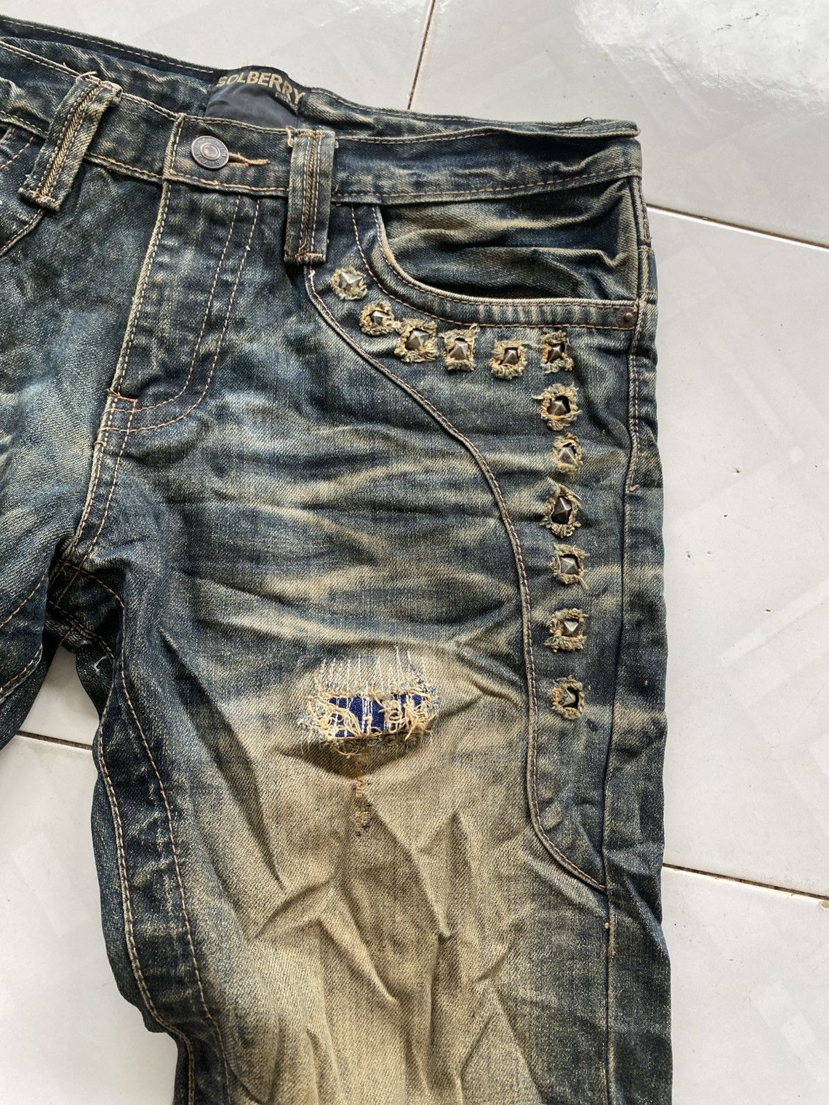 Japanese Brand Solberry Studded Muddy Distressed Jeans Size US 31 - 4 Thumbnail