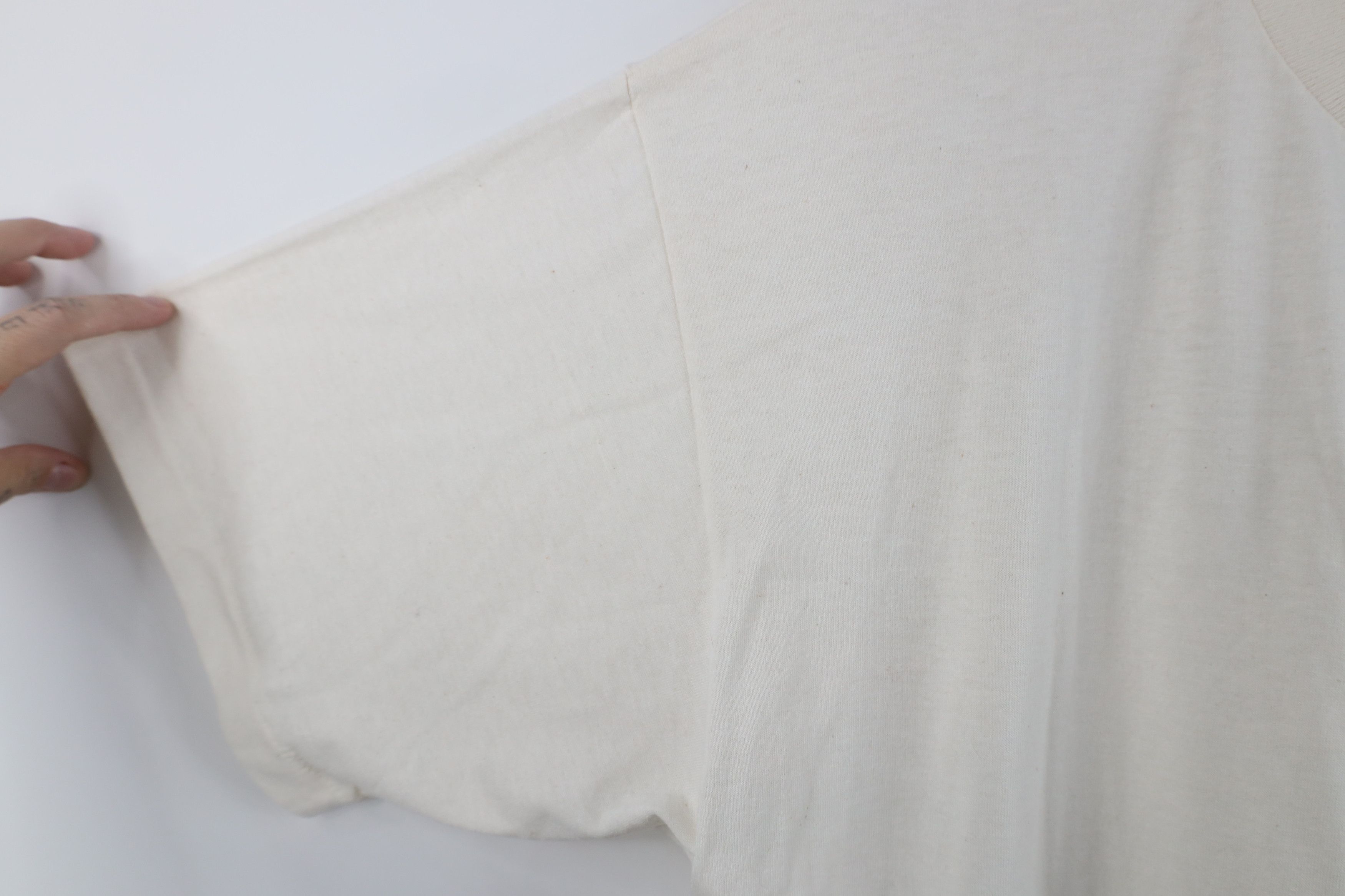 Vintage Vintage 90s Streetwear Blank Short Sleeve T-Shirt Beige USA Size US XXL / EU 58 / 5 - 6 Thumbnail