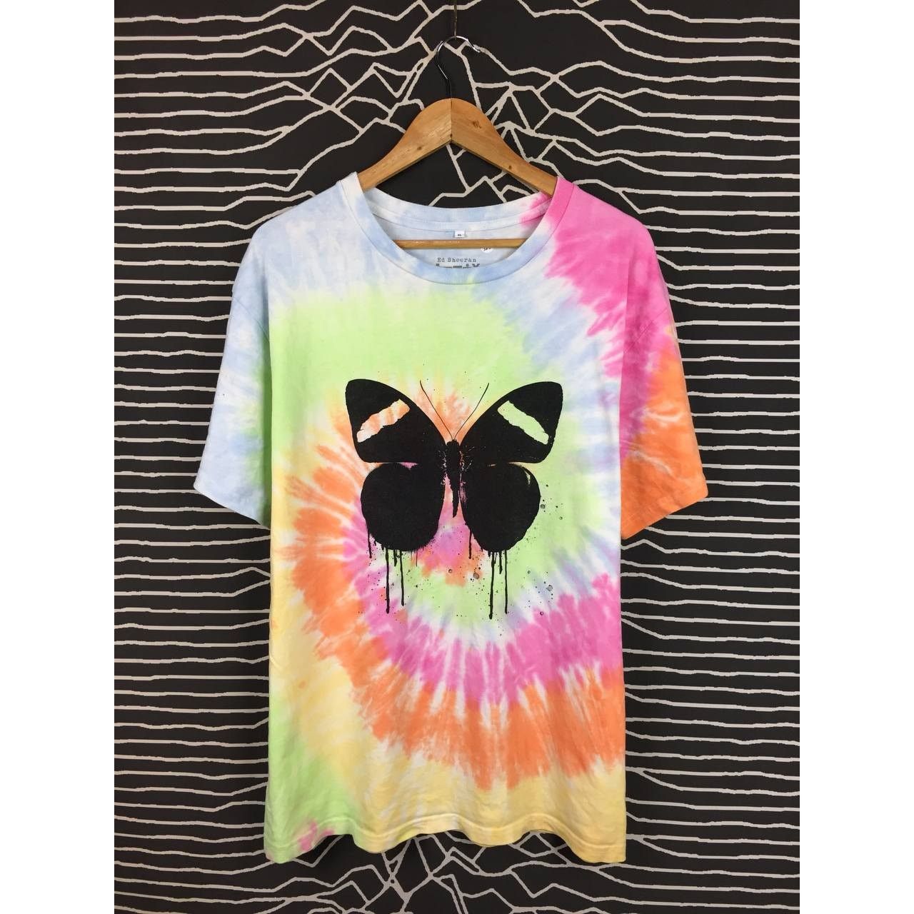 Band Tees × Vintage Ed Sheeran Mathematics Tour Butterfly Graphic Tie Dye Tee Size US XL / EU 56 / 4 - 1 Thumbnail