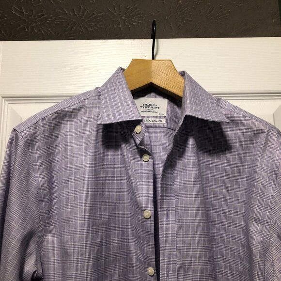 Charles Tyrwhitt Charles Tyrwhitt men's cotton dress shirt size: 16.5-33 Size US L / EU 52-54 / 3 - 4 Thumbnail