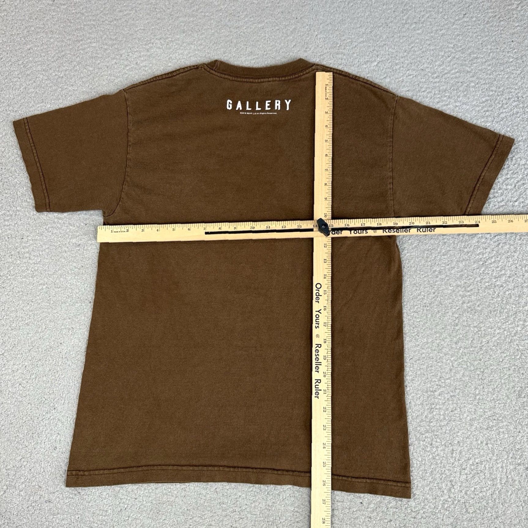 Essentials RSVP Gallery T Shirt Adult M Brown Chicago Streetwear Graphic Print Logo 90s Sports Mens Regular Crew Neck Short Sleeve Vintage No Size US M / EU 48-50 / 2 - 7 Thumbnail