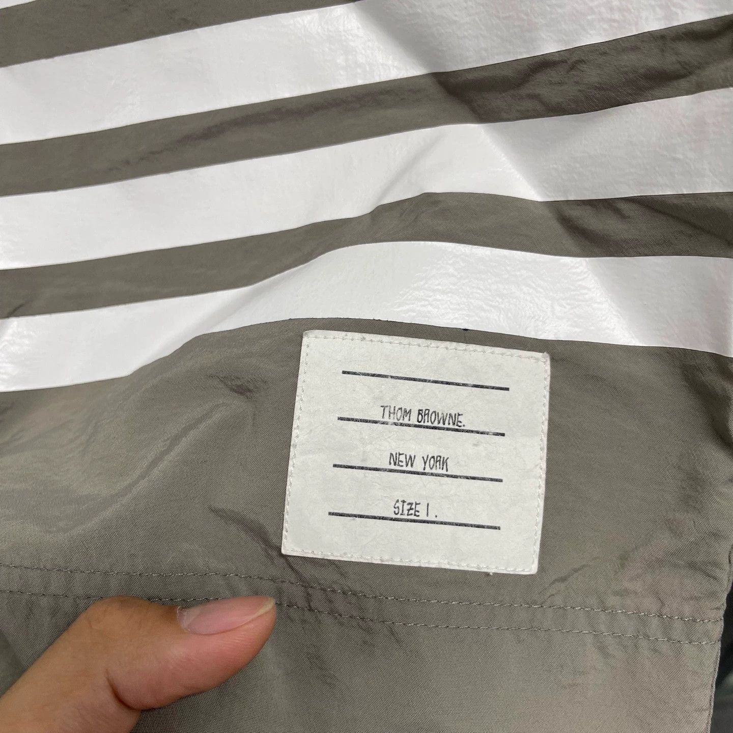 Thom Browne Thom Browne Khaki 4-bar Beach Short Size 1 Size US 30 / EU 46 - 4 Thumbnail