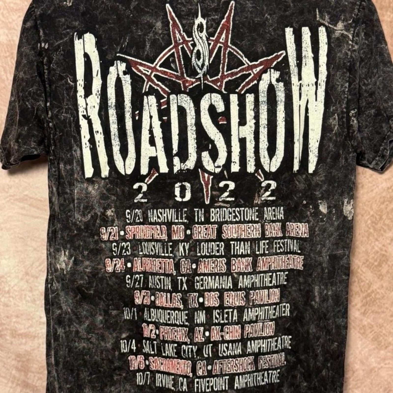 Slipknot Slipknot Knotfest 2022 Roadshow Tour Tee Size M NWT Size US M / EU 48-50 / 2 - 5 Thumbnail