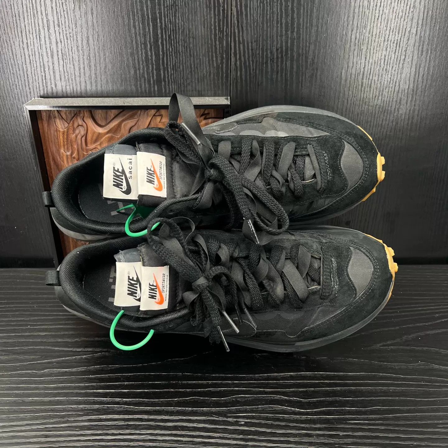 Nike Nike sacai vaporwaffle black gum 44.5 99 new w/ box Size US 11.5 / EU 44-45 - 8 Thumbnail