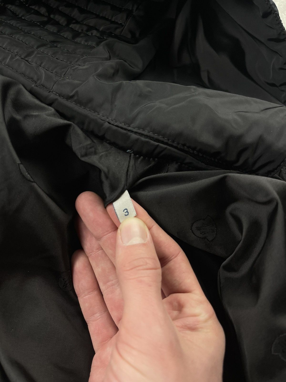 Moncler Moncler “Helena” Black Quilted Down Jacket Made in Romania Size L / US 10 / IT 46 - 14 Thumbnail