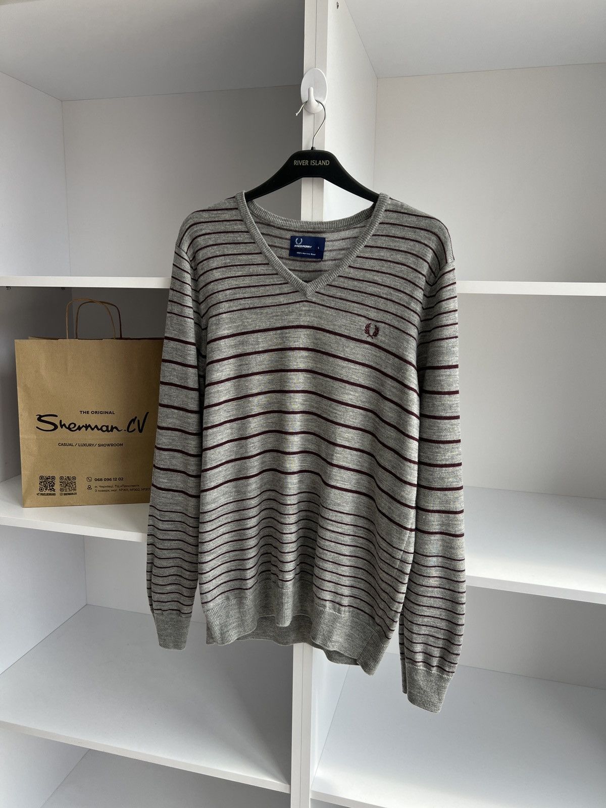 Fred Perry × Vintage Vintage Fred Perry V-neck sweater Size US L / EU 52-54 / 3 - 2 Thumbnail