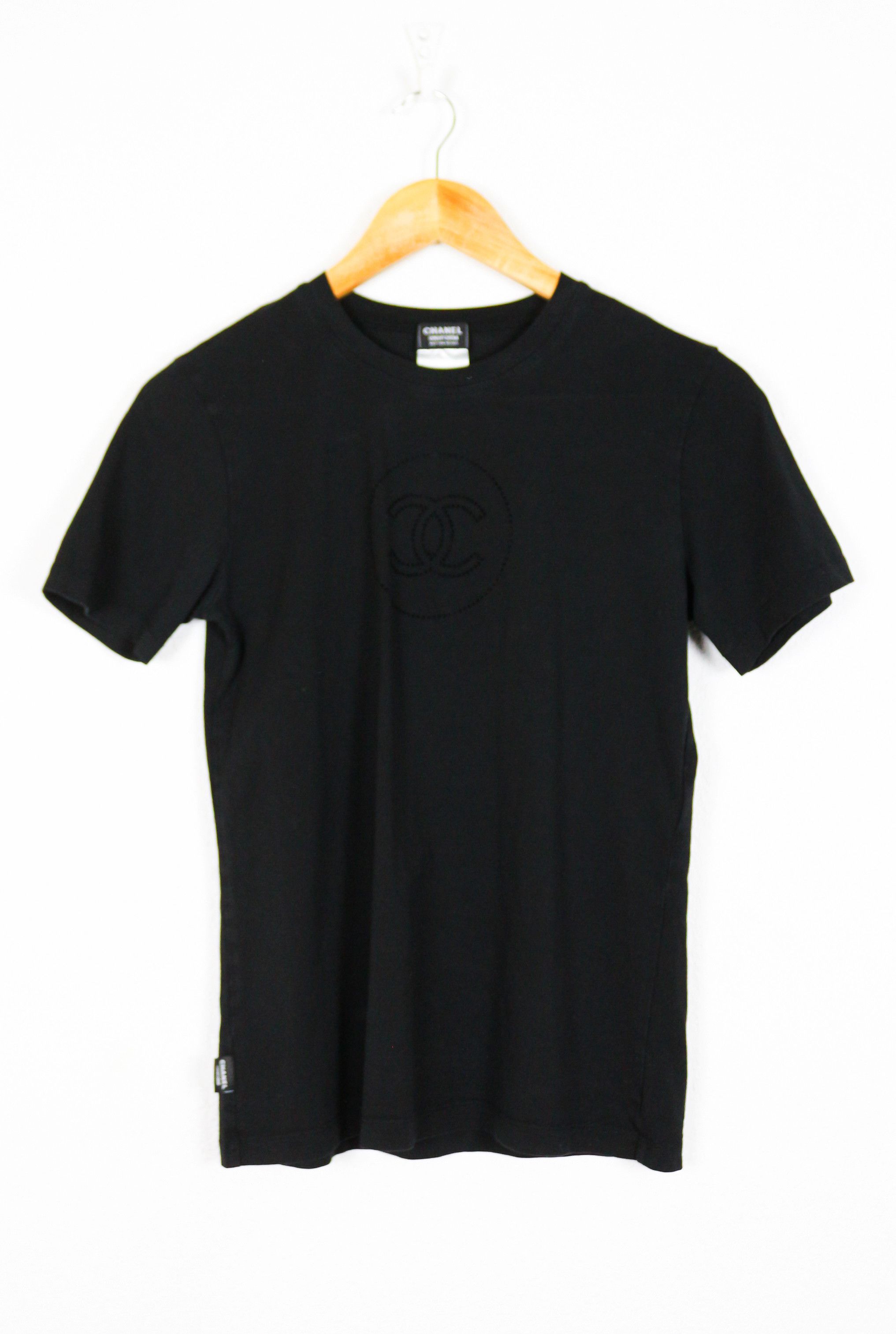 Chanel Vintage Chanel Logo CC T-shirt Tee Y2K Size S / US 4 / IT 40 - 1 Thumbnail