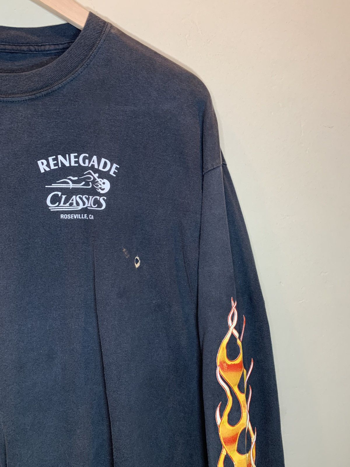 Vintage *RARE* Vintage 90’s Renegade Biker Skull Flame Faded Shirt Size US L / EU 52-54 / 3 - 4 Thumbnail