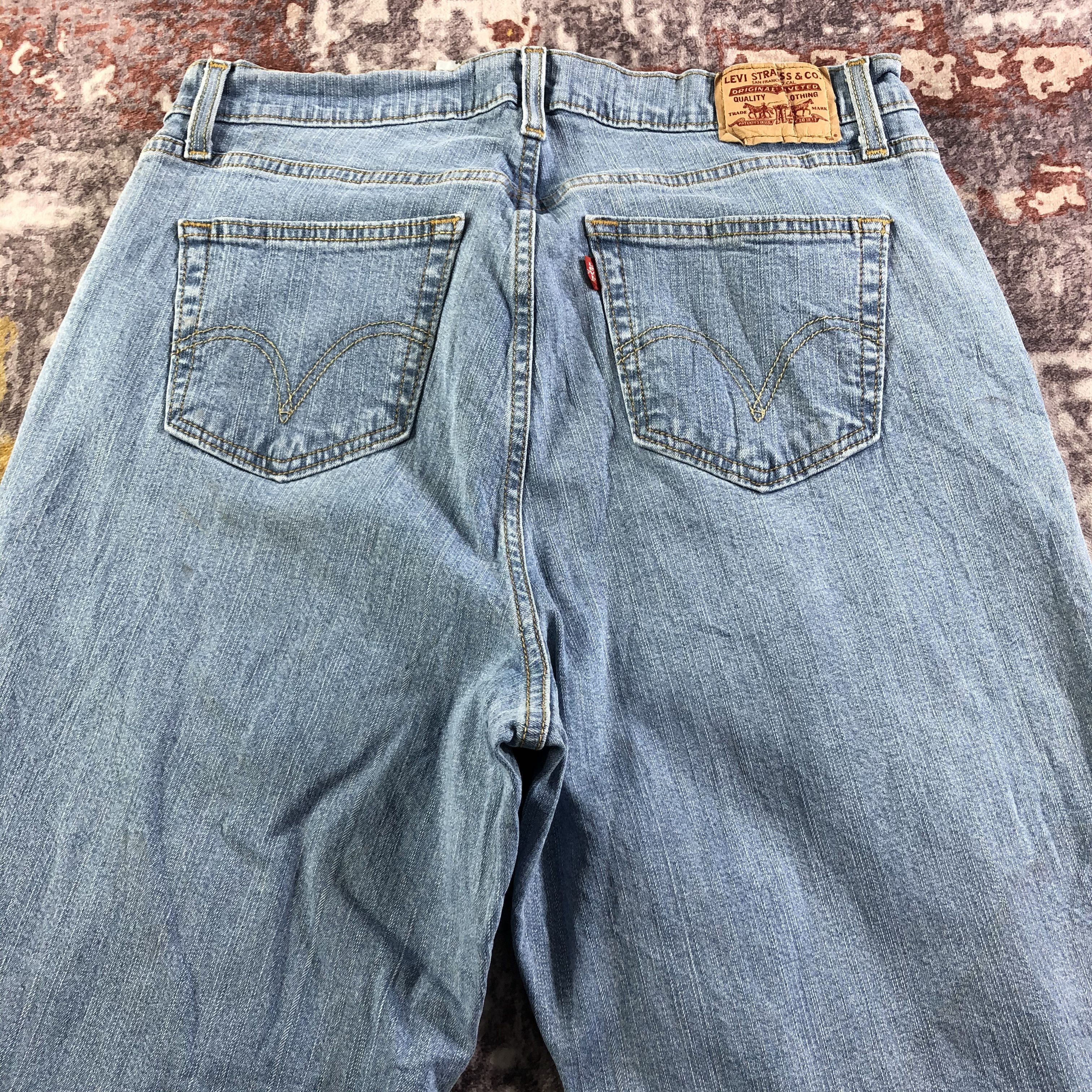 Levi's × Vintage Vintage Blue Wash Levis 550 Jeans-JM3413 Size 33" - 4 Thumbnail