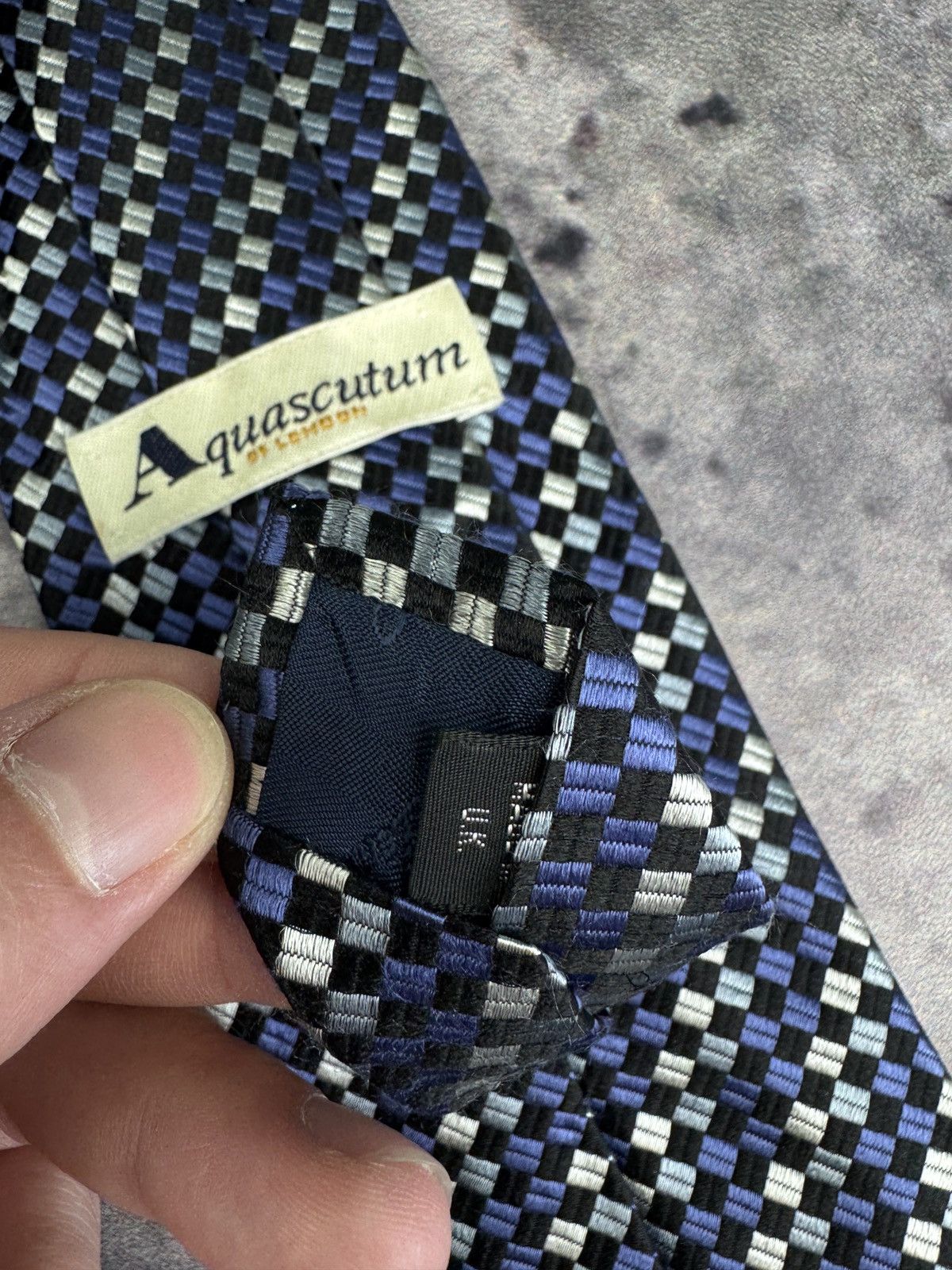 Aquascutum Aquascutum London Silk Tie Geometric Check Pattern Size ONE SIZE - 7 Thumbnail