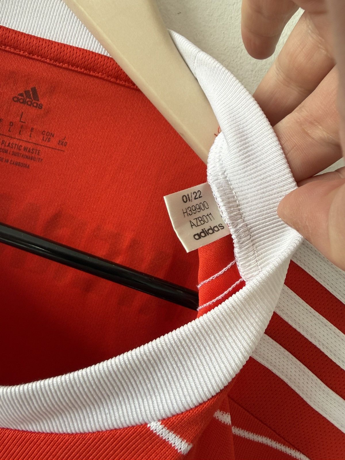 Adidas Adidas FC Bayern Munich 2022-23 Home Jersey Size L Size US L / EU 52-54 / 3 - 10 Thumbnail