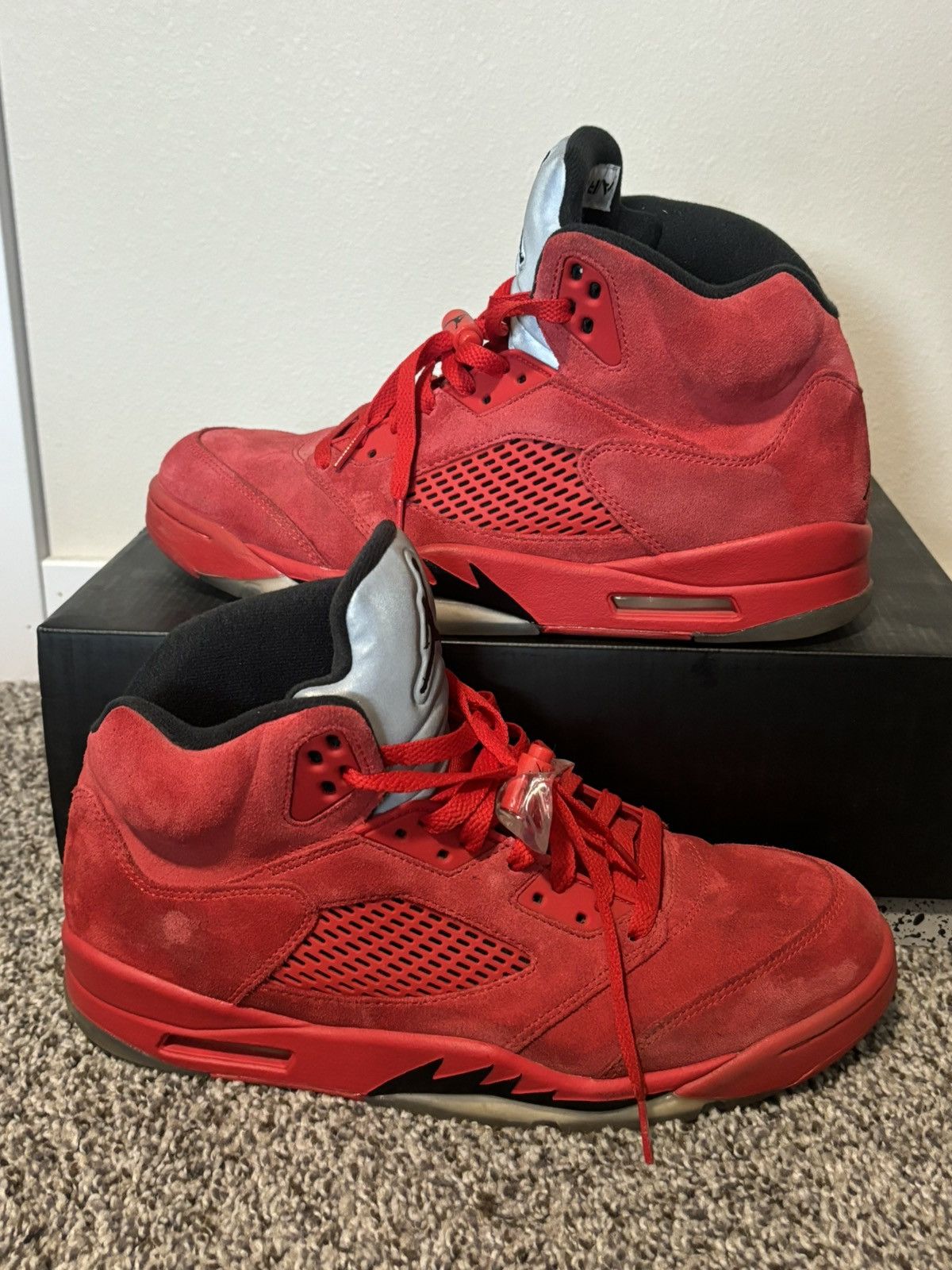 Jordan Brand Jordan 5 “red suede” Size US 11 / EU 44 - 2 Thumbnail
