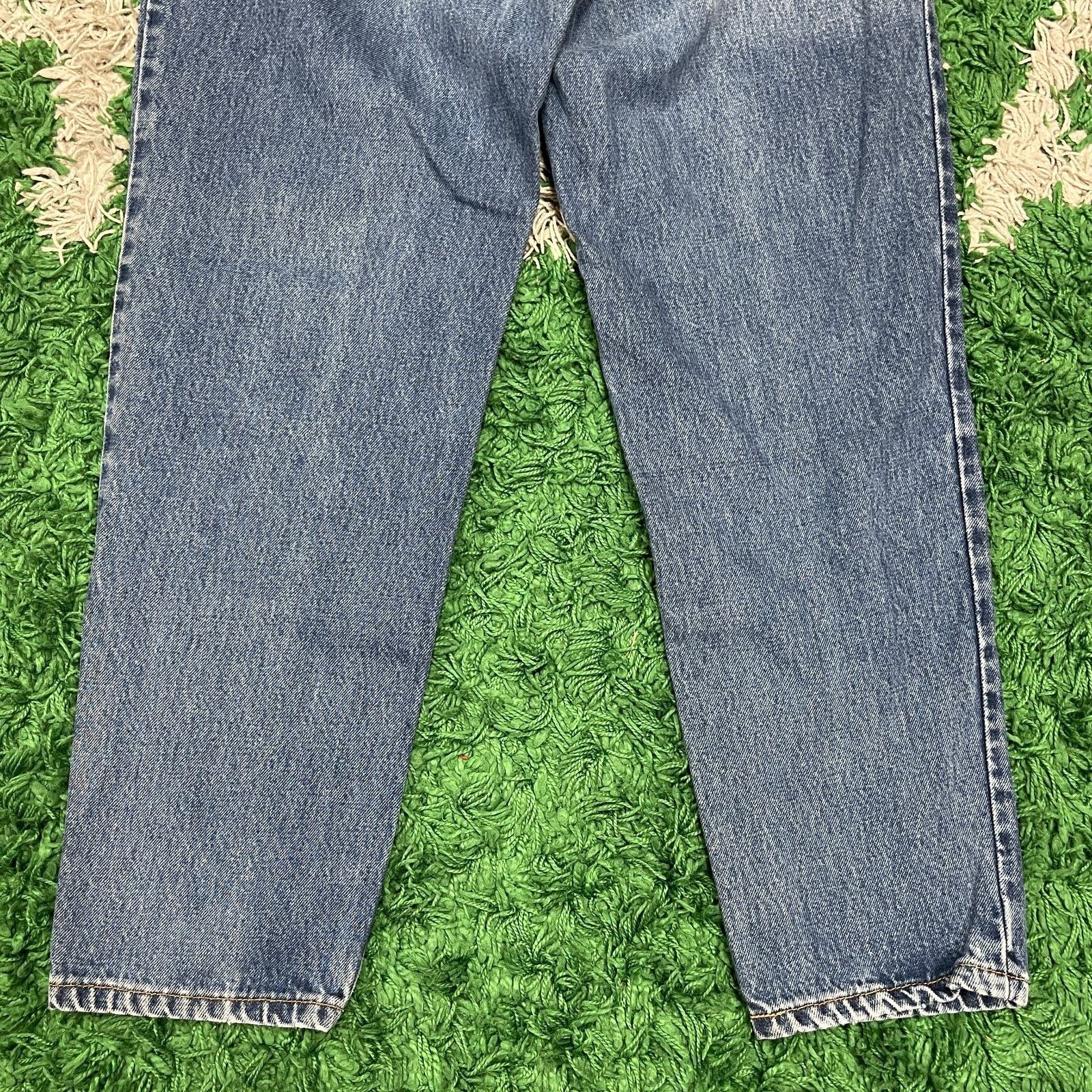 Levi's × Vintage Vintage 90s Levis 550 Relaxed Fit Tapered Leg Womens Size 8 Size 30" / US 8 / IT 44 - 6 Thumbnail