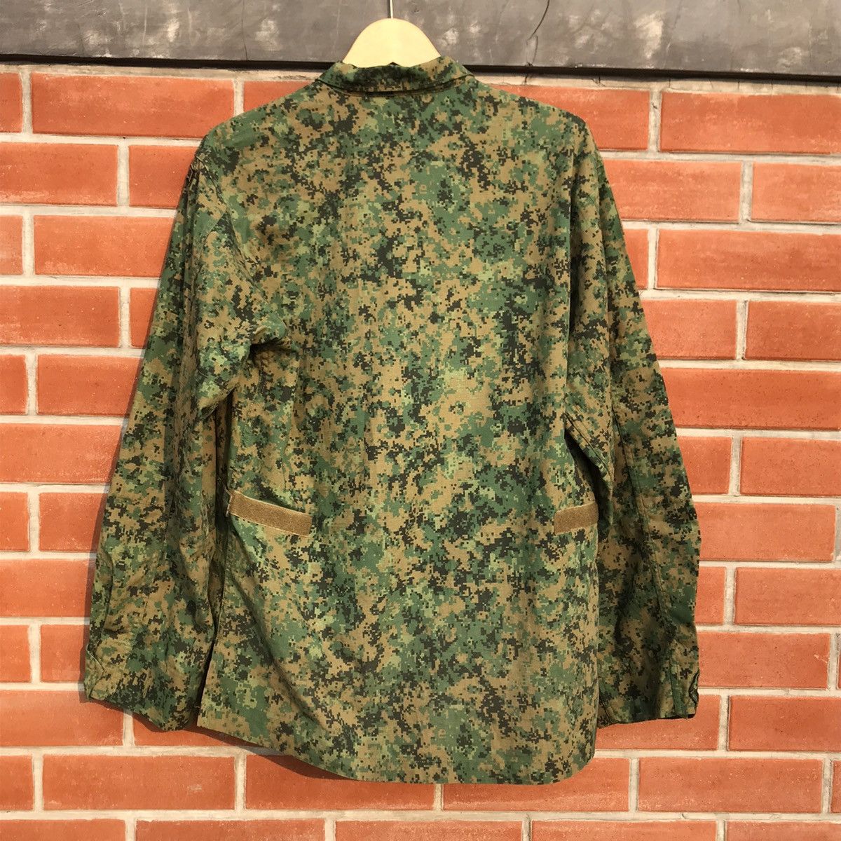 Army Of Me Singapore Army Milittary Official SAF Shirt Man Pixelised Size US L / EU 52-54 / 3 - 8 Thumbnail