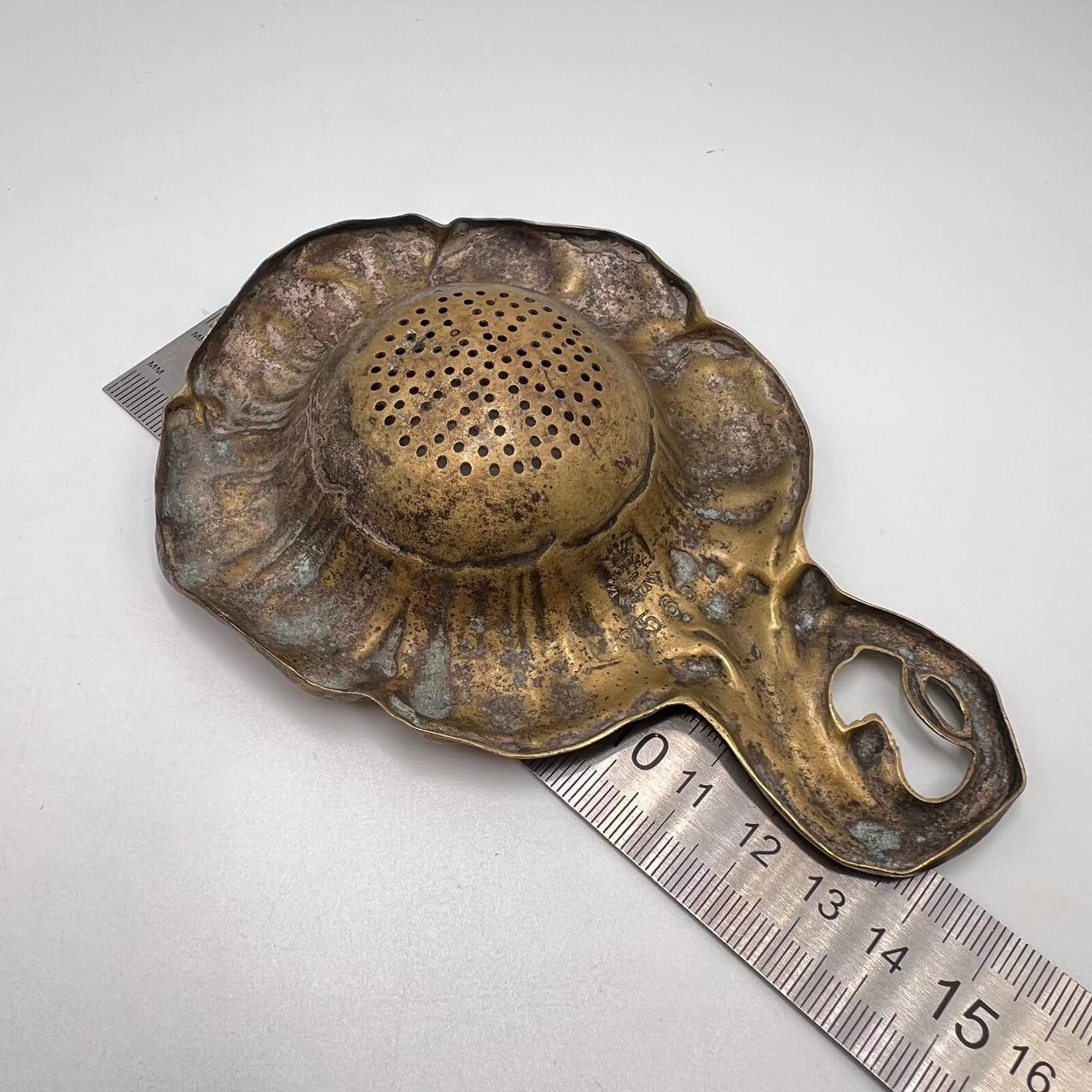 Vintage Antique Imperial Brass Tea Strainer Fabr. Wolska Warszawa Size ONE SIZE - 5 Thumbnail