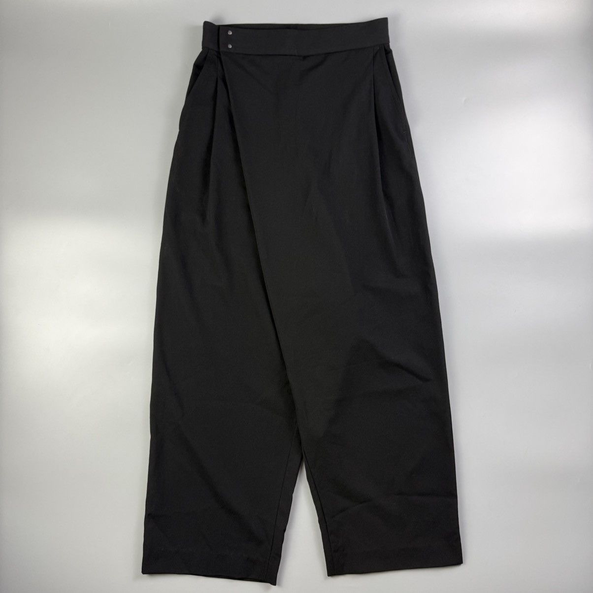 Y's Y’s - S/S24 - Washer Wool Gabardine Tucked Pants Size 27" / US 4 / IT 40 - 1 Thumbnail