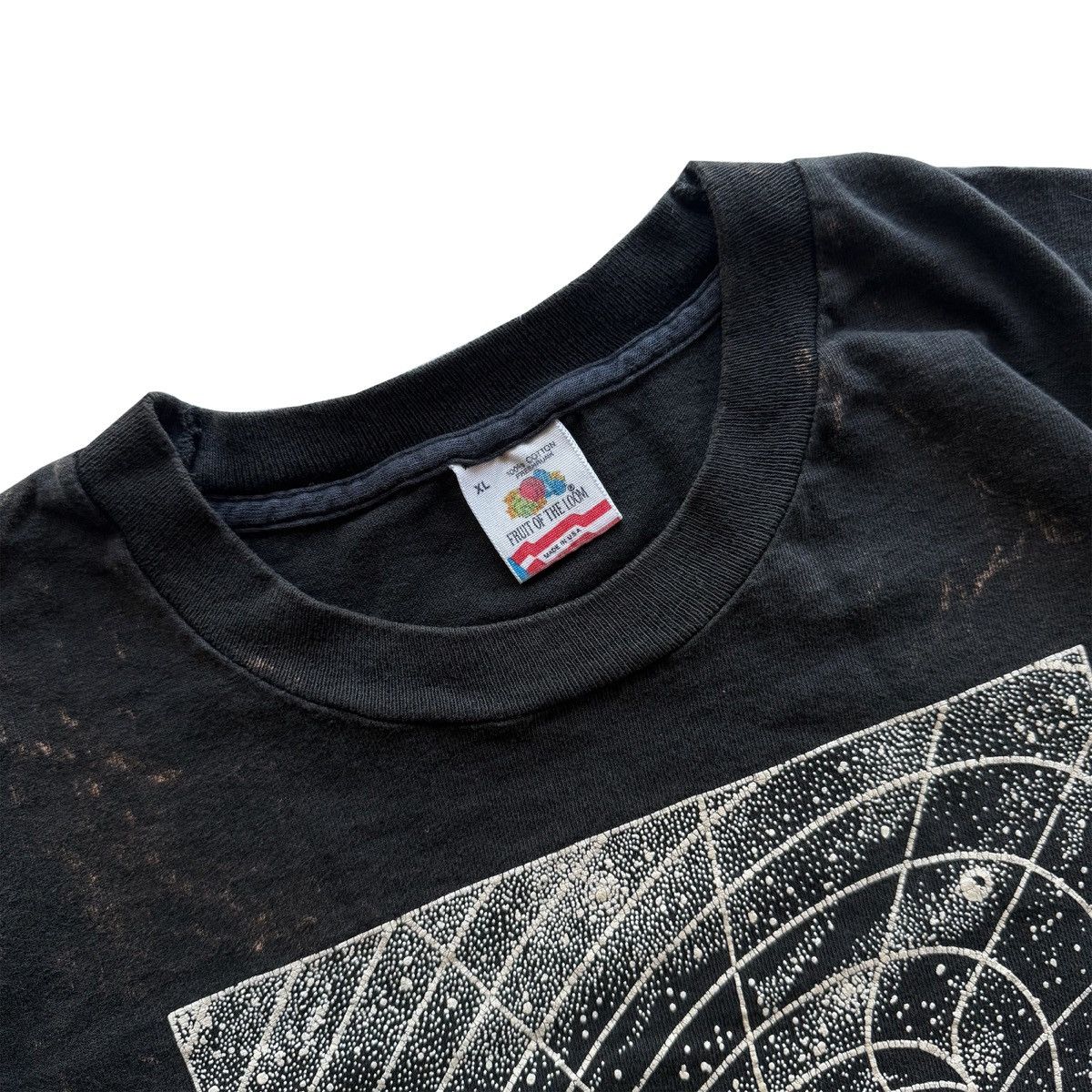 Vintage 1981 Vintage NOVA PBS Black Hole Space Tee Size US XL / EU 56 / 4 - 6 Thumbnail