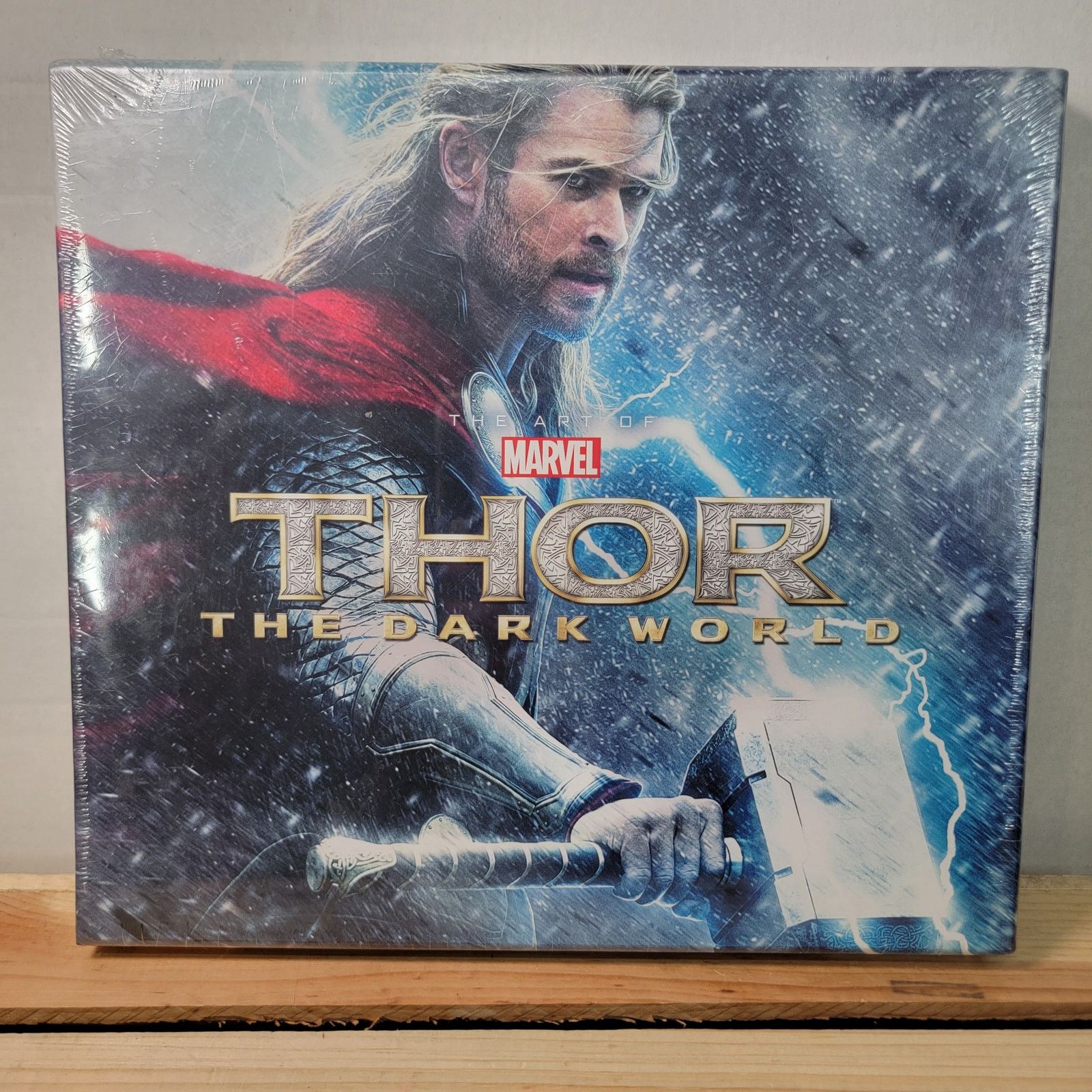 Marvel Comics BOOK Marvel The Art of Thor: The Dark World NEW / SEALED Size ONE SIZE - 1 Thumbnail