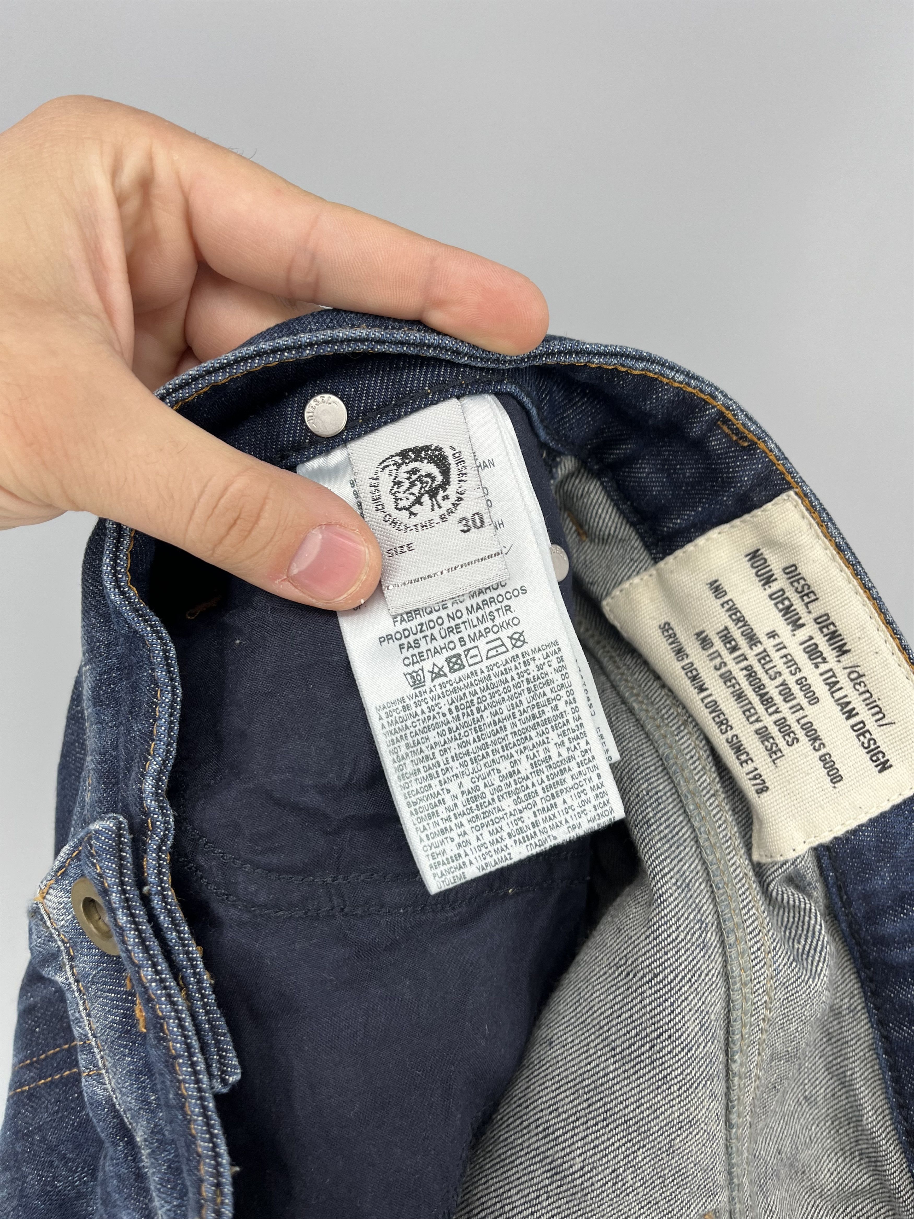 Diesel Vintage Y2K Men’s Diesel Distressed Patchwork Denim Jeans Size US 30 / EU 46 - 10 Thumbnail