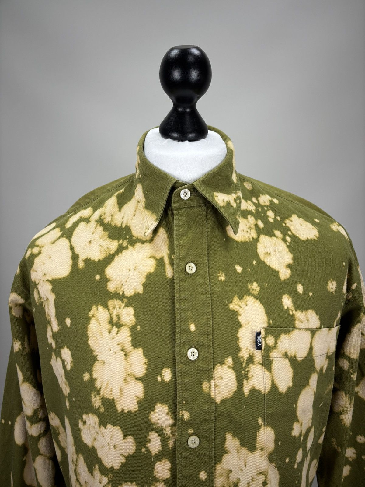 Saint Laurent Paris Mens hand made shirt Saint Laurent Jeans Size L Size US L / EU 52-54 / 3 - 3 Thumbnail