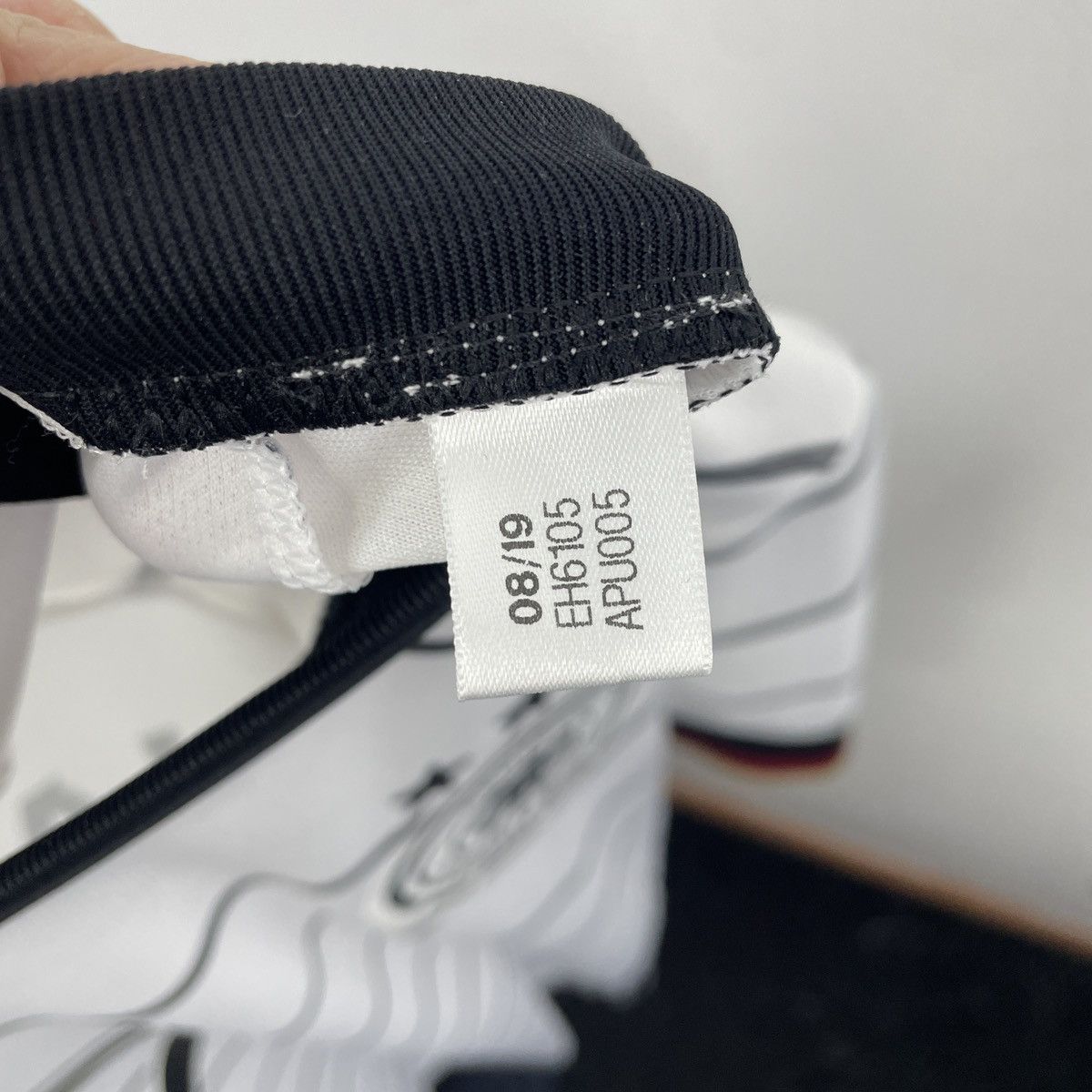 Adidas Germany Kai Havertz Home Jersey Adidas Genuine 2019/2021 L Size US L / EU 52-54 / 3 - 8 Thumbnail