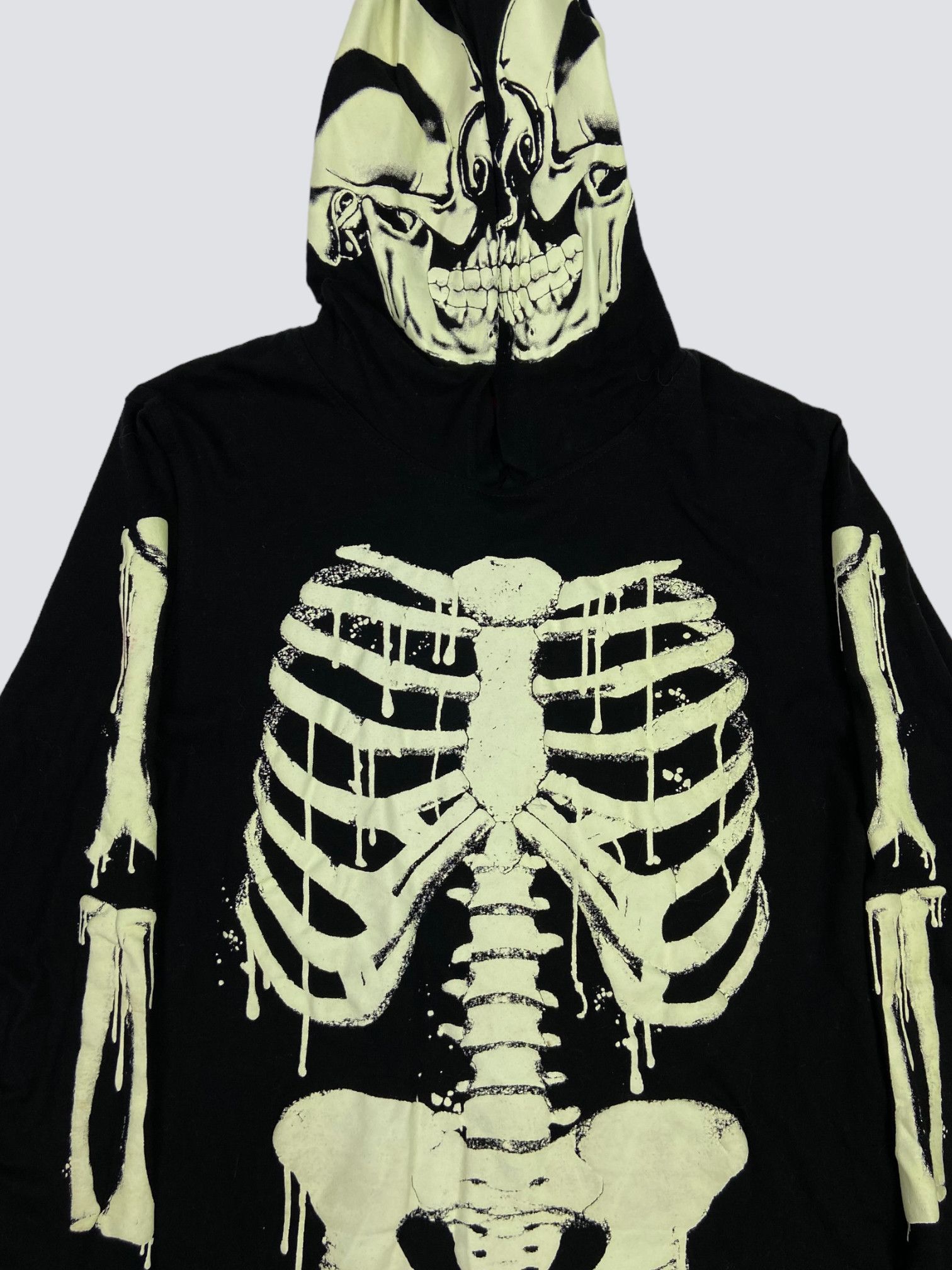 Vintage NEON SKELETON BONES DEATH REAPER Y2K HOODIE - LOT № 1010 Size US S / EU 44-46 / 1 - 3 Thumbnail