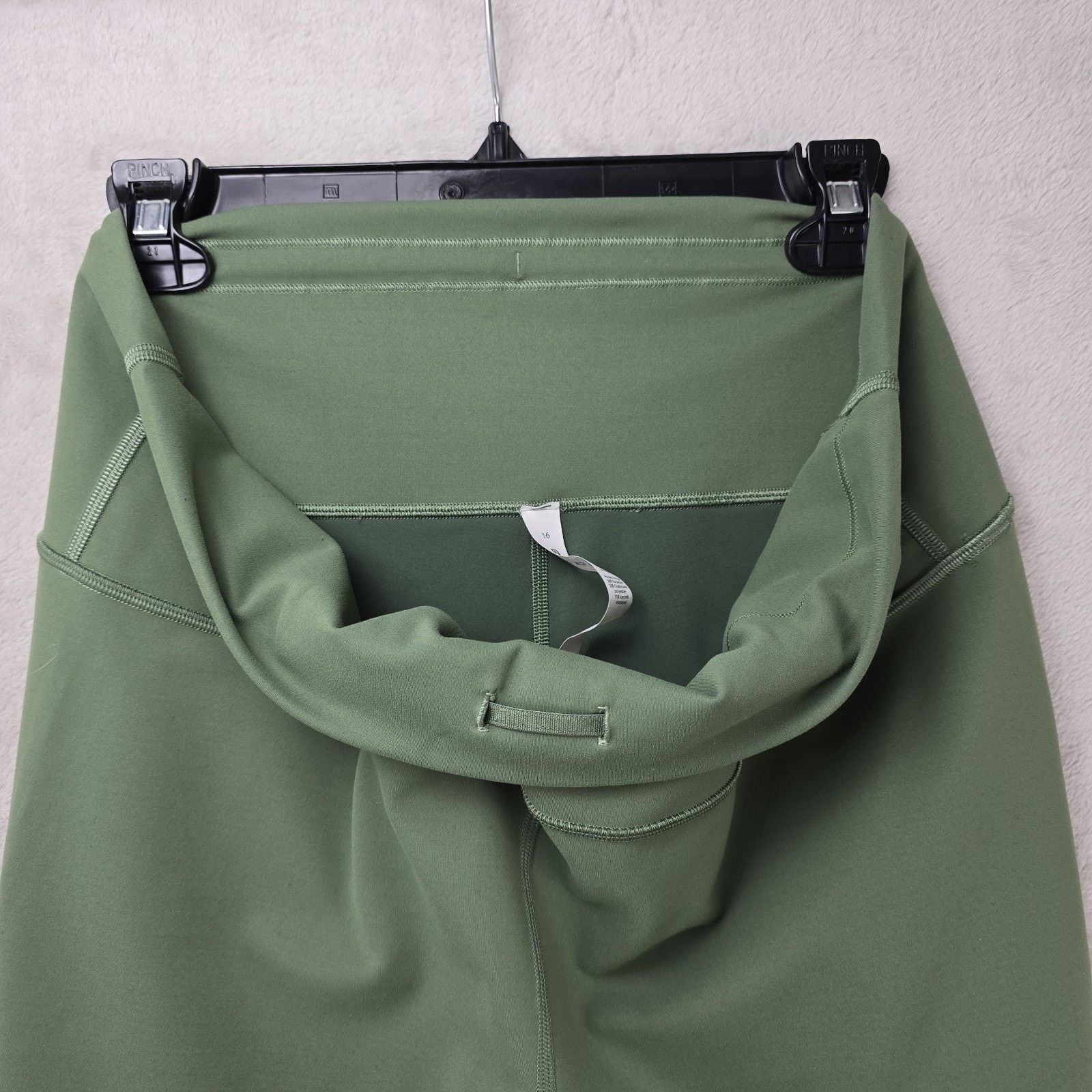 Lululemon Lululemon Athletica Wunder Train High-Rise Legging 25” 16 Size 38" / US 16 / IT 52 - 2 Thumbnail